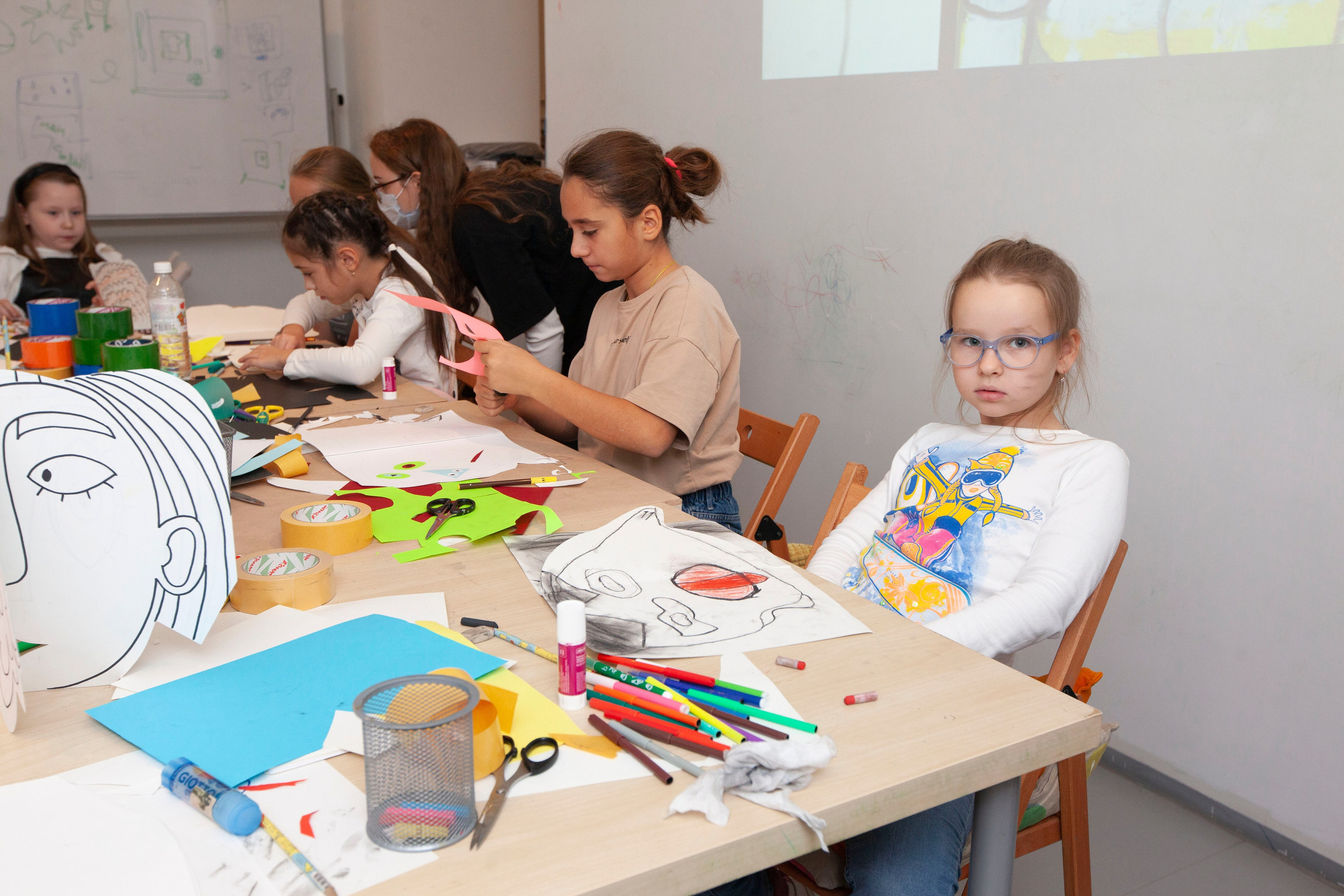 Детский мастер-класс в ММОМА. Stanislav Baryshev — People. Emotions. Atmosphere