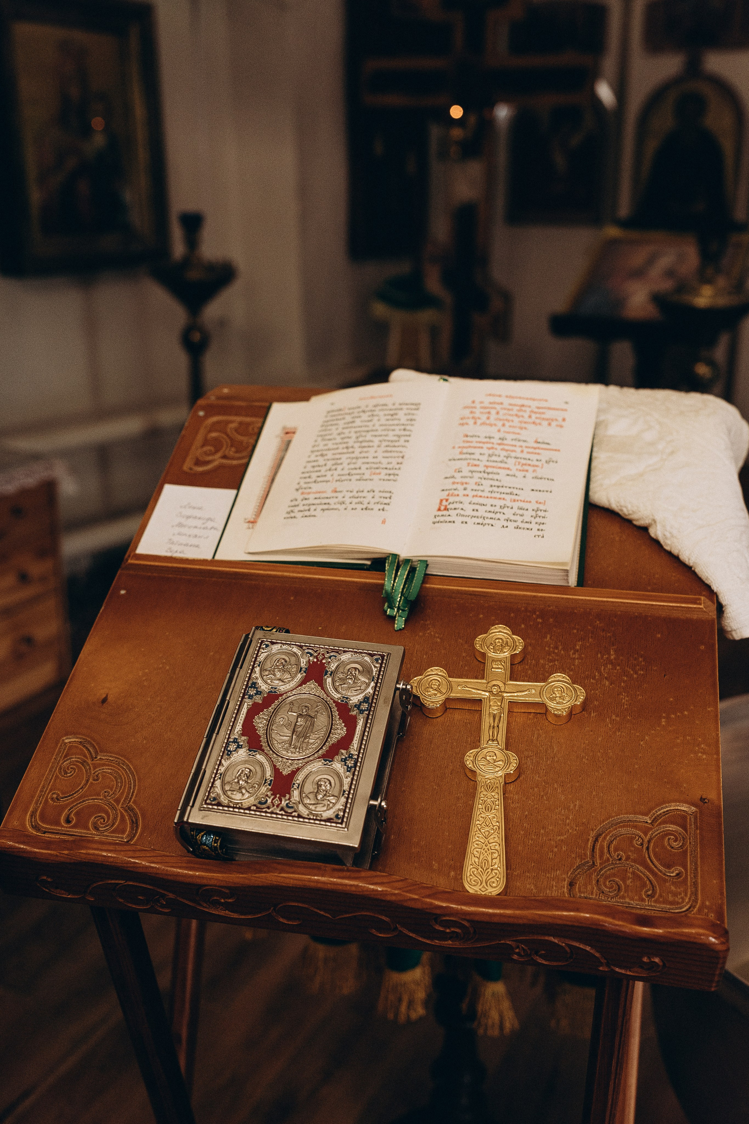 Крещение Михаила в Свято-Никольском храме. Семейный и домашний фотограф в Уфе Ирина Гарасюта