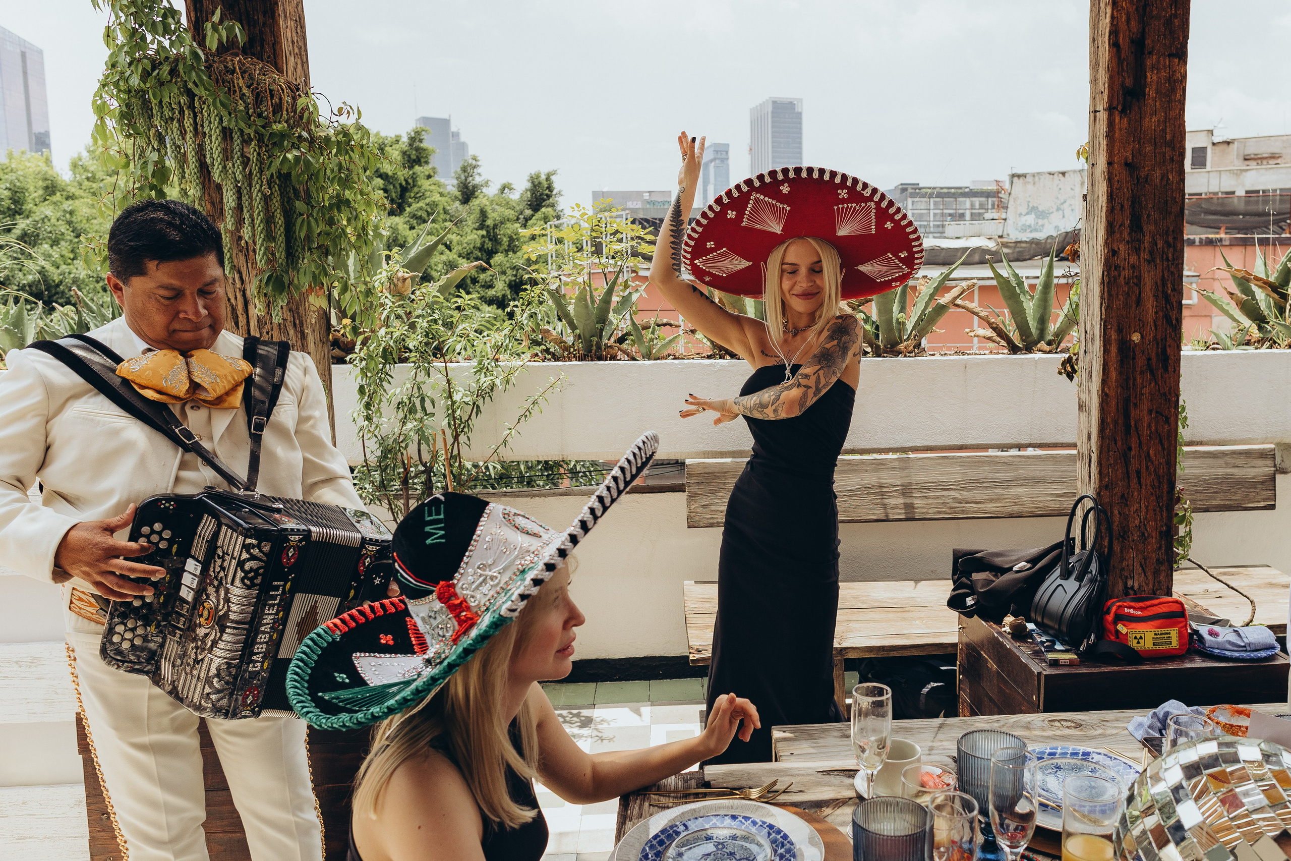 Office inauguration in Mexico City BetBoom. Irina Krokhaleva. Family & couple photographer in Yekaterinburg, Russia