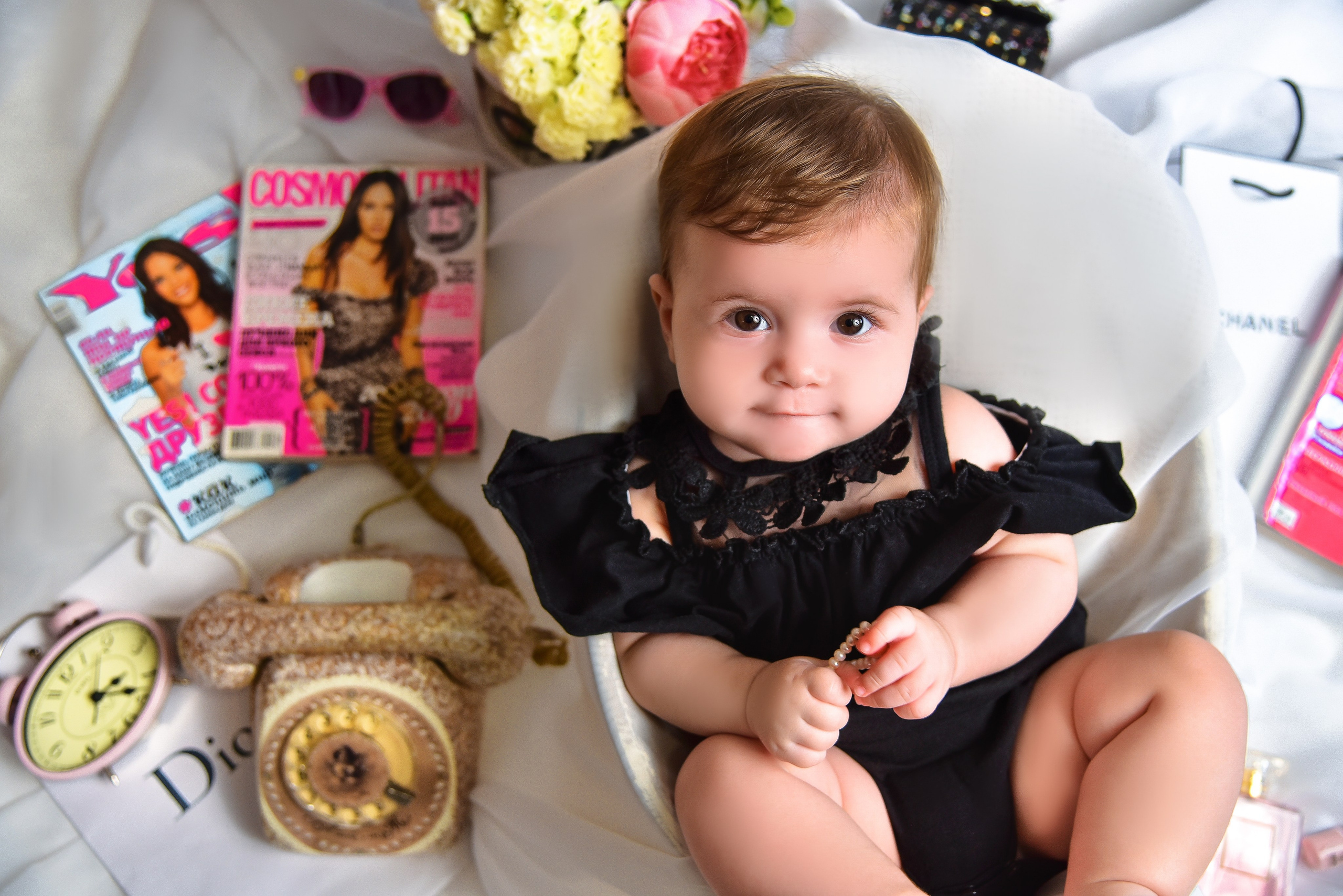 Малышки Антураж