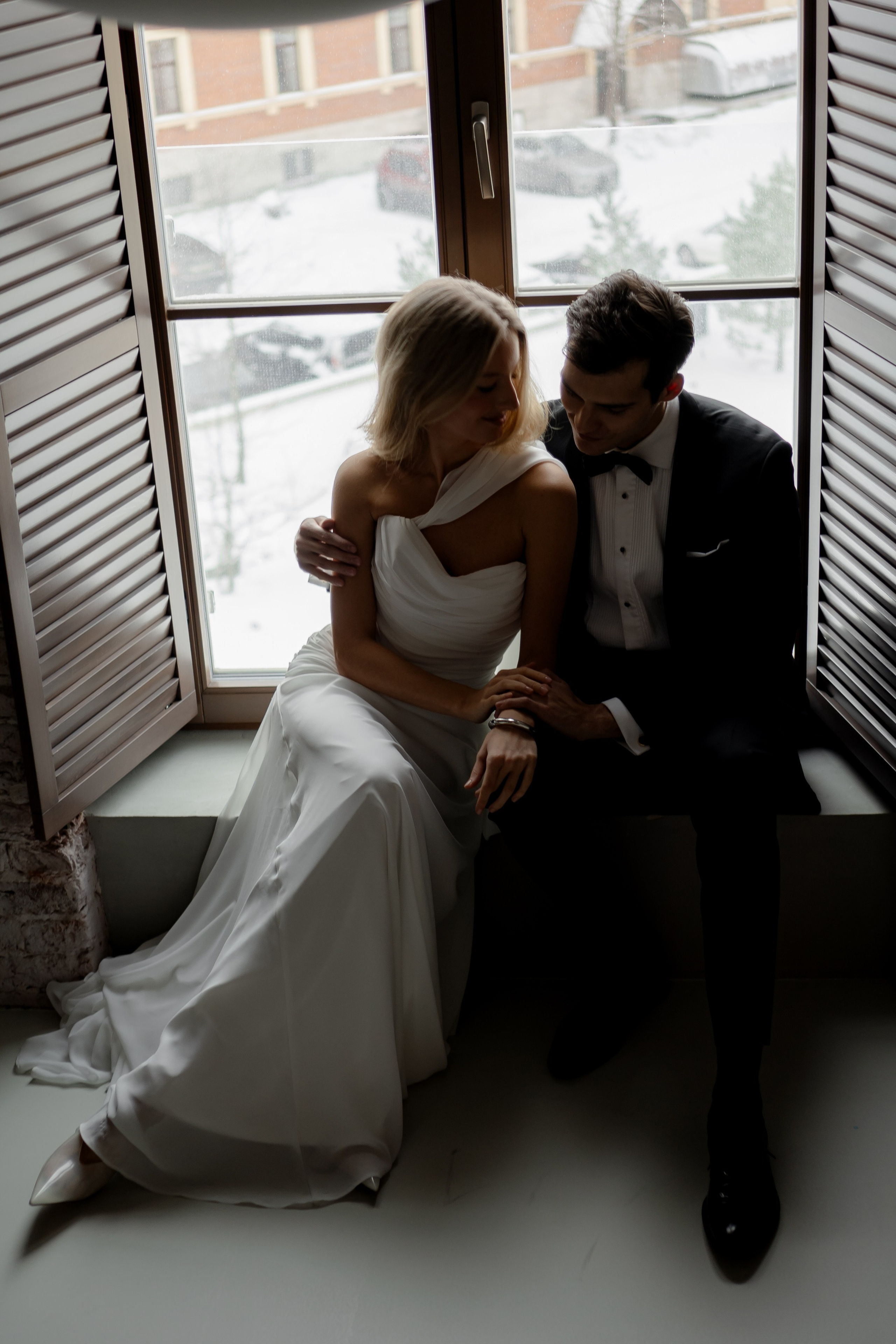 ЭЛЕГАНТНАЯ СВАДБЕНАЯ СЬЕМКА ЖЕНИХА И НЕВЕСТЫ В ДОРОГОМ ОТЕЛЕ САНКТ-ПЕТЕРБУРГА. Профессиональный фотограф, Санкт-Петербург — Виктория Богомолова