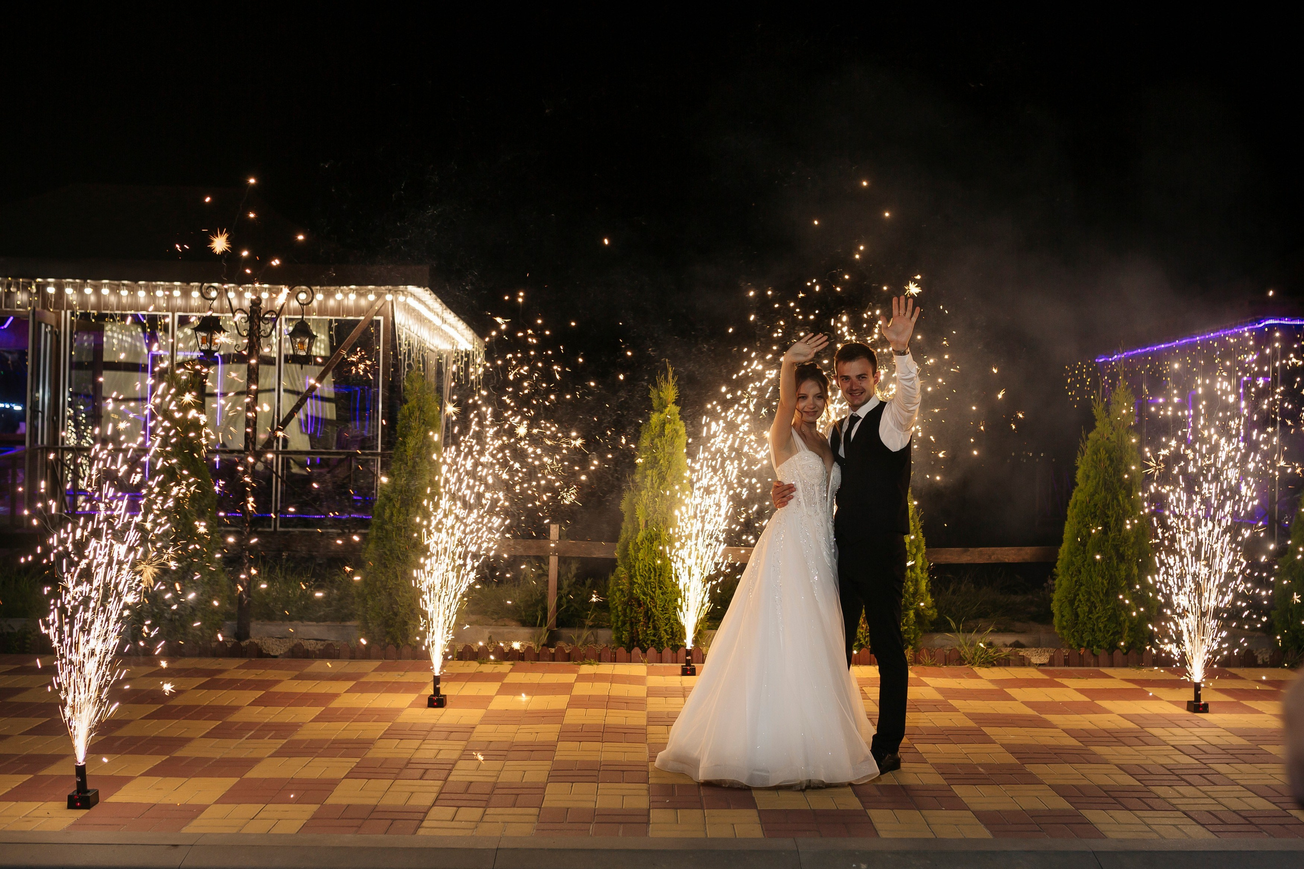 СВАДЕБНЫЕ ЭФФЕКТЫ «ФЕНИКС»