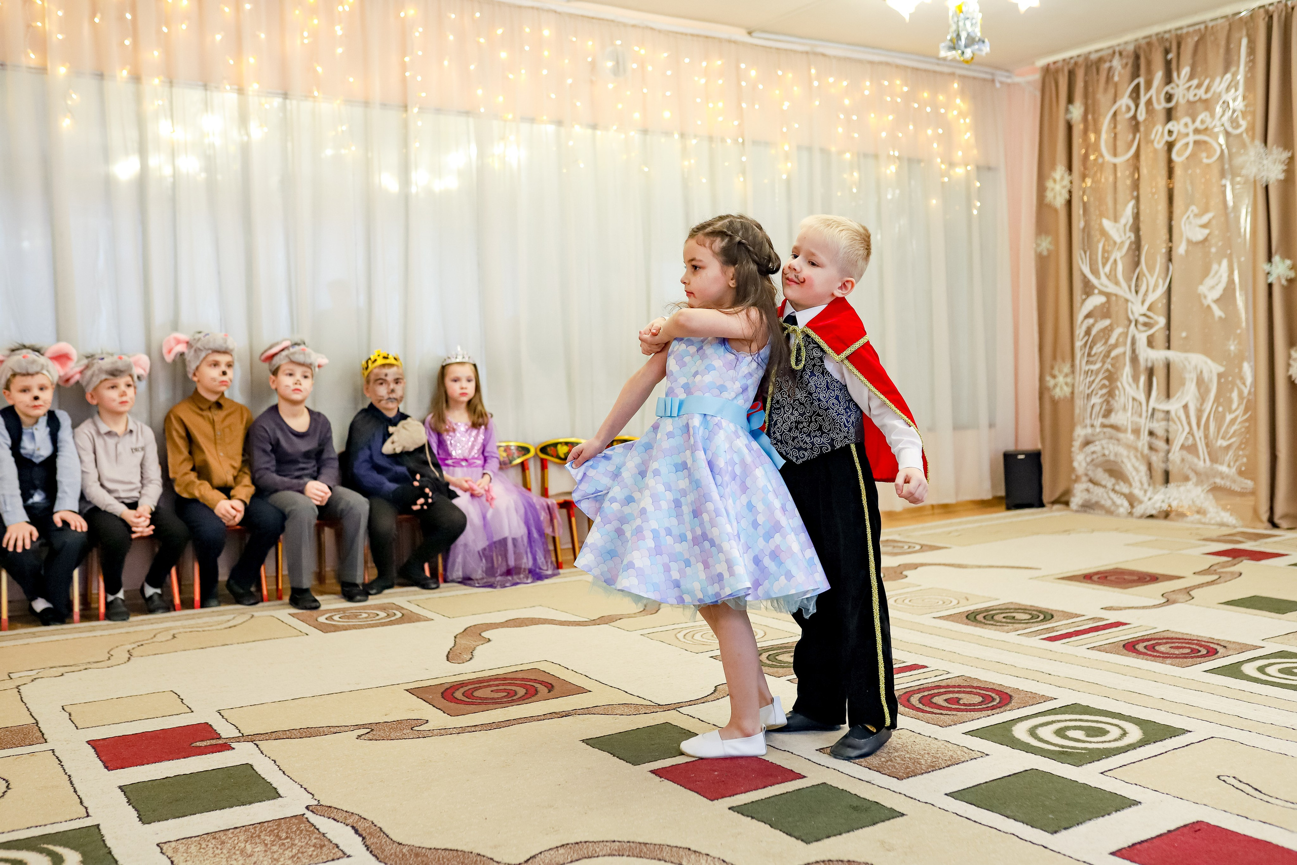 Съёмки праздников и выпускных в детских садиках и школах. Семейный и детский фотограф Эльвира Билибина
