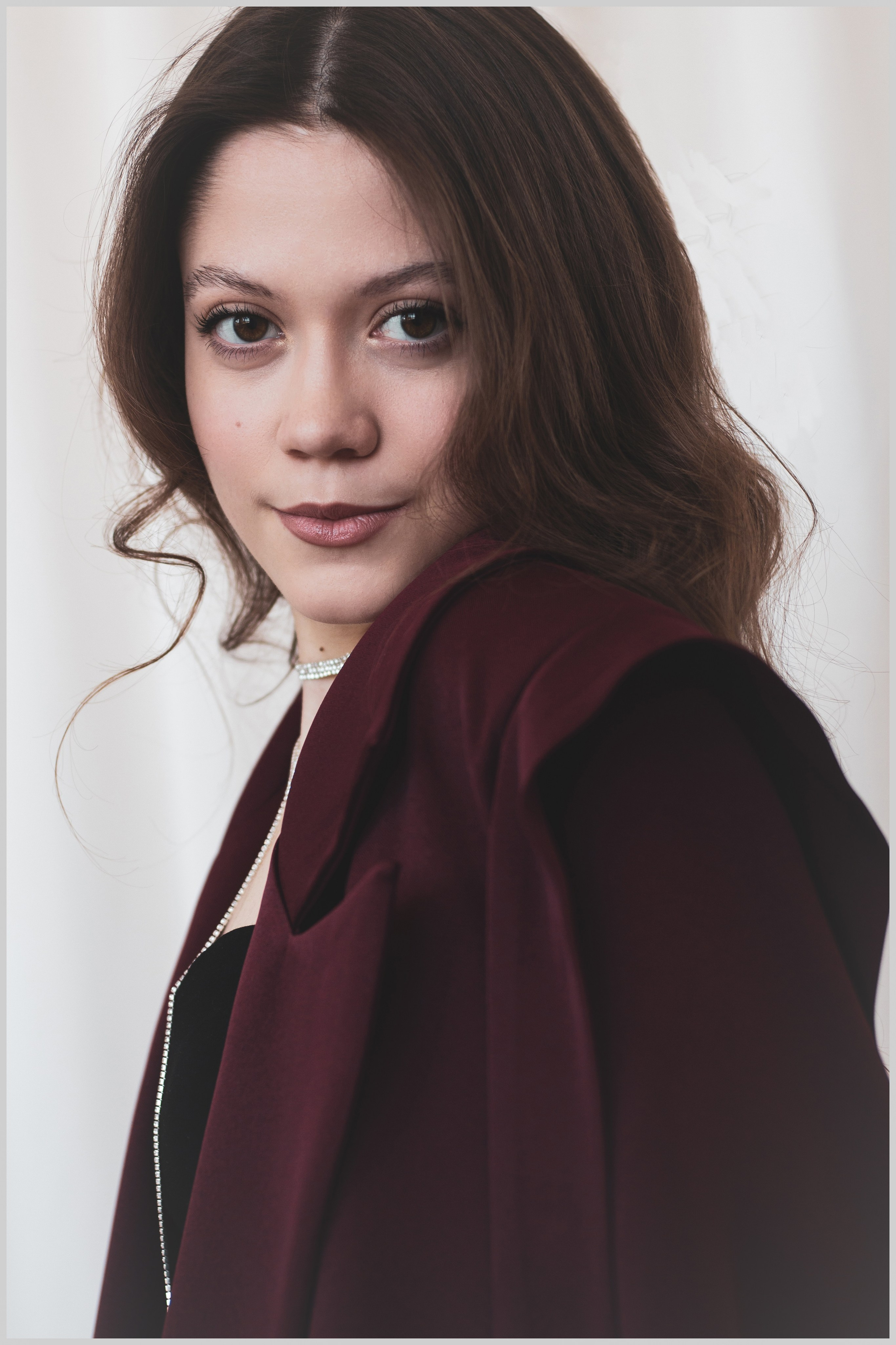 Виктория. Портретный фотограф в Орле. Готовые фото за 3 дня! Помощь в позировании. Советы по организации