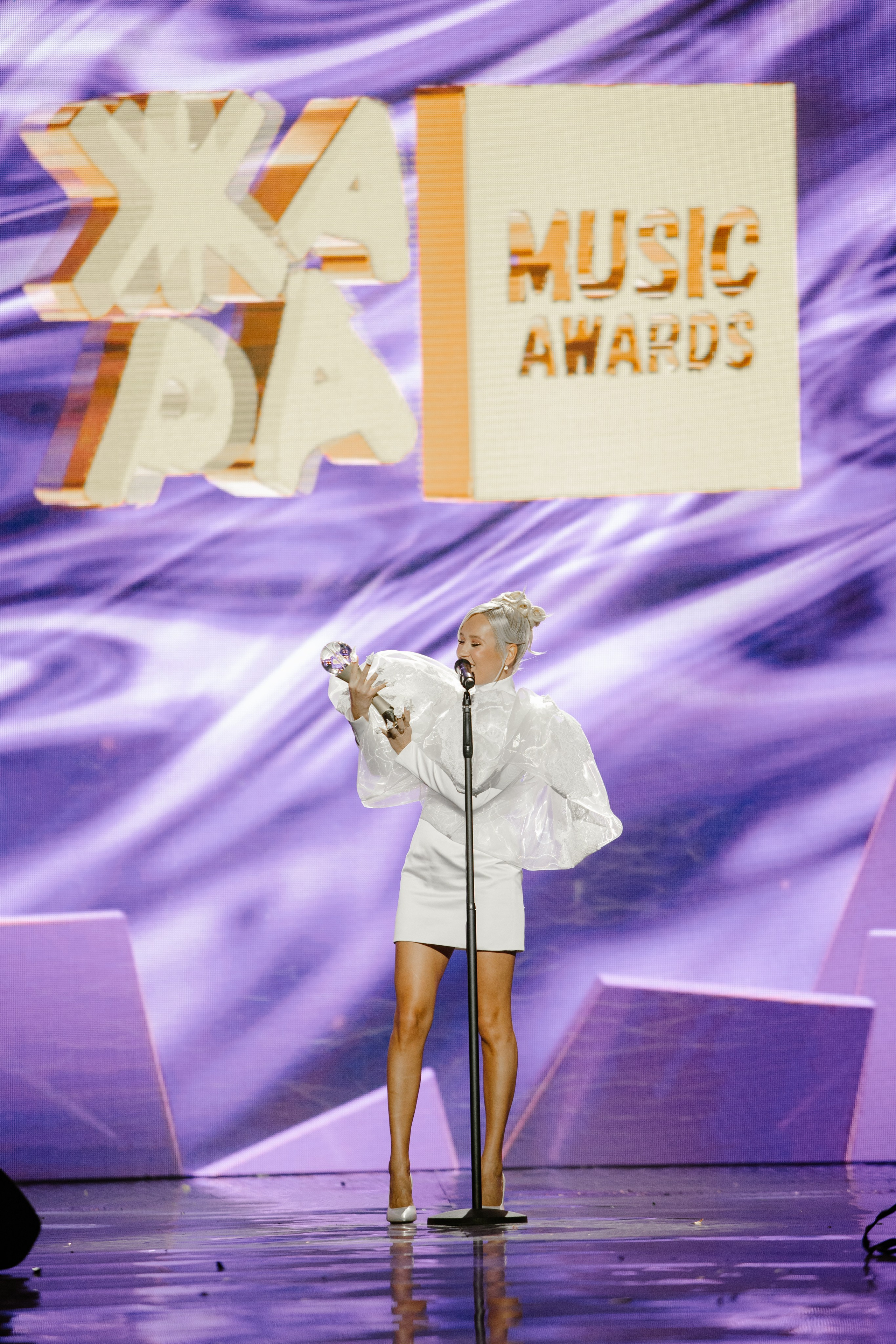 ЖАРА ТВ. Светский фотограф — Анисина Ирина