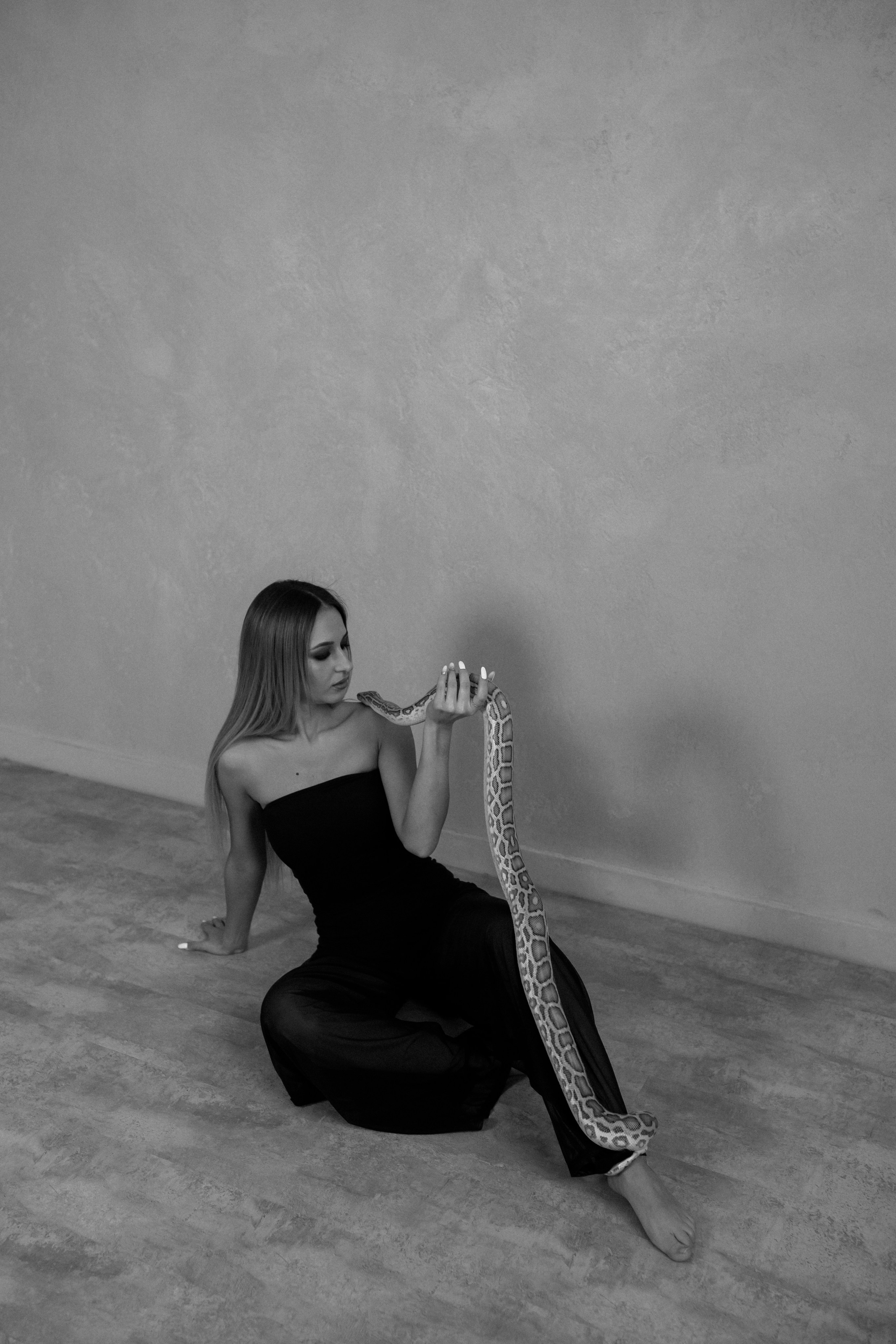 Фотосессии со змеей. Свадебный фотограф в Москве и Твери