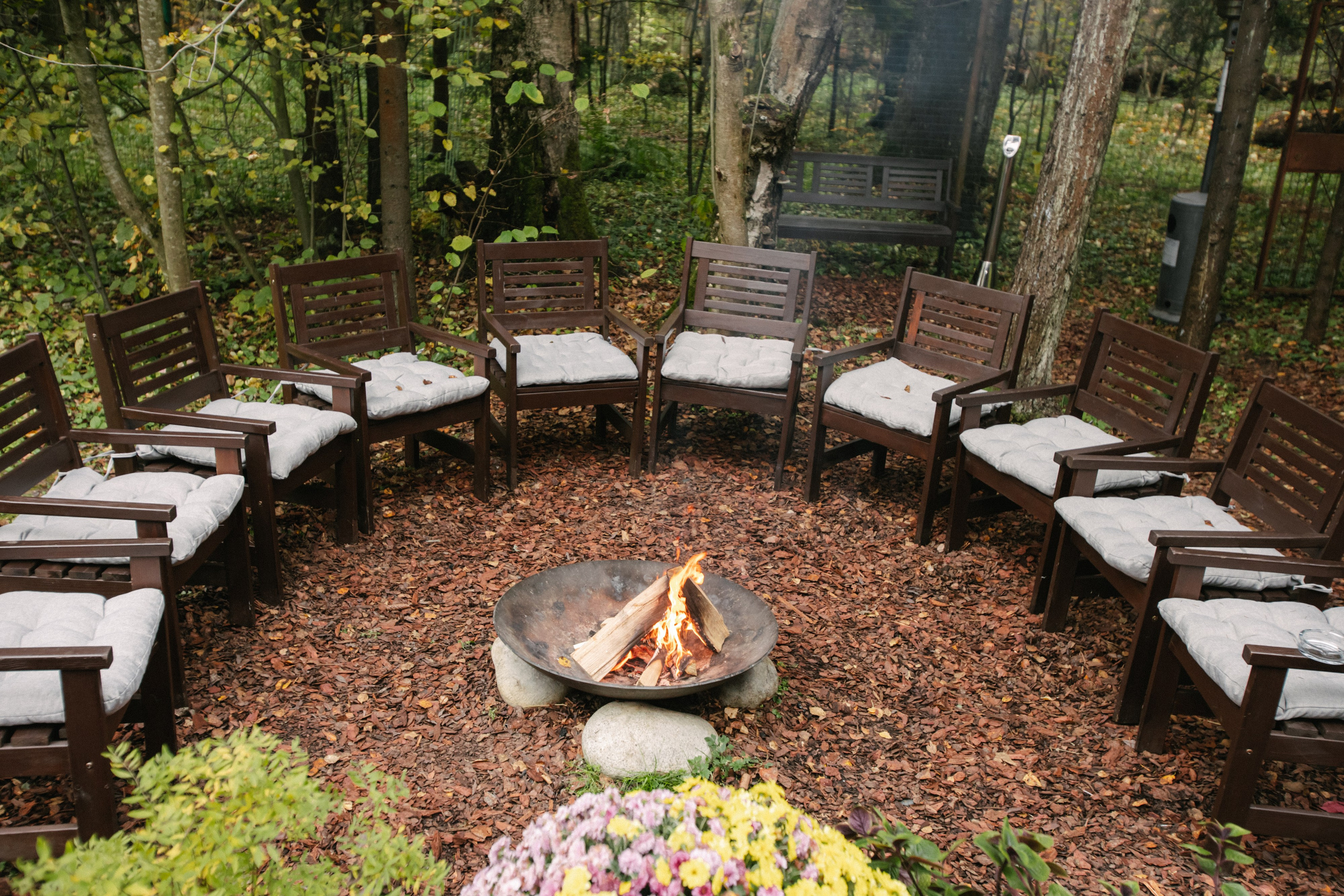 B U R G U N D Y. H O M E