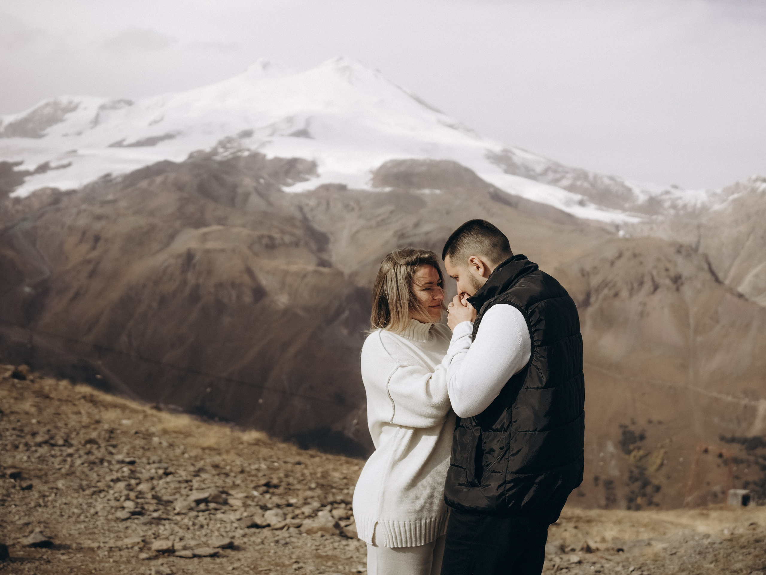 Съемка Love story (лавстори) Екатерины и Александра. Свадебный фотограф Ирина Беляева Пятигорск|Кисловодск|Эльбрус|Домбай