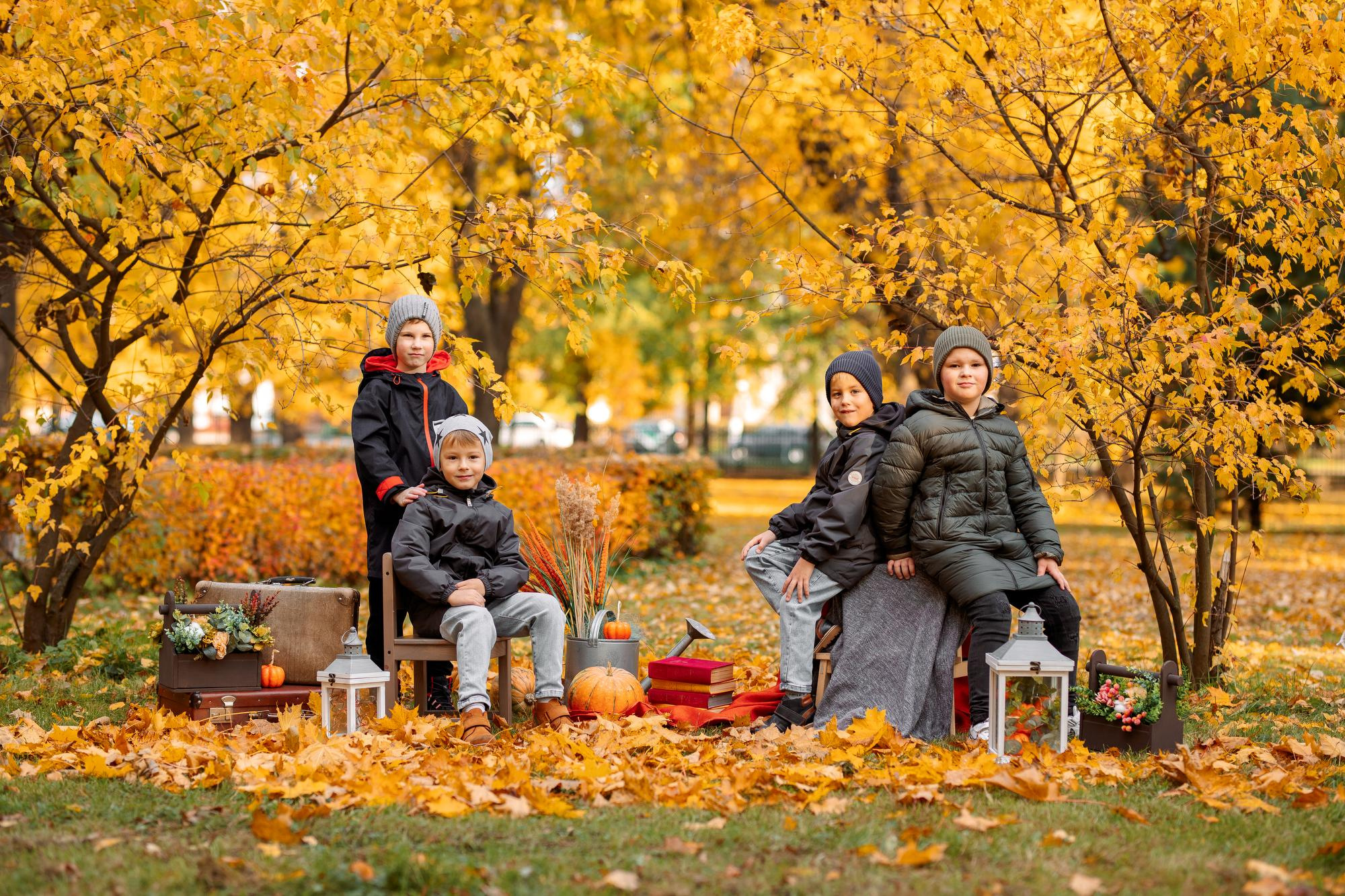 Детский сад. Осень. Для альбома. Фотограф в Кронштадте и Санкт-Петербурге Анастасия Коваленко