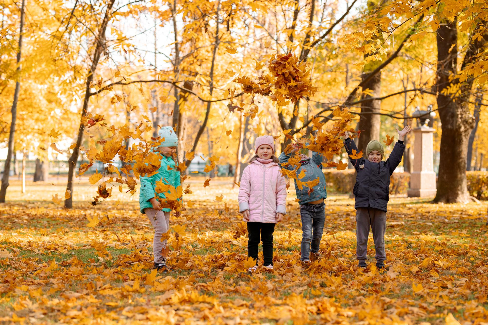 Детский сад. Осень. Для альбома. Фотограф в Кронштадте и Санкт-Петербурге Анастасия Коваленко