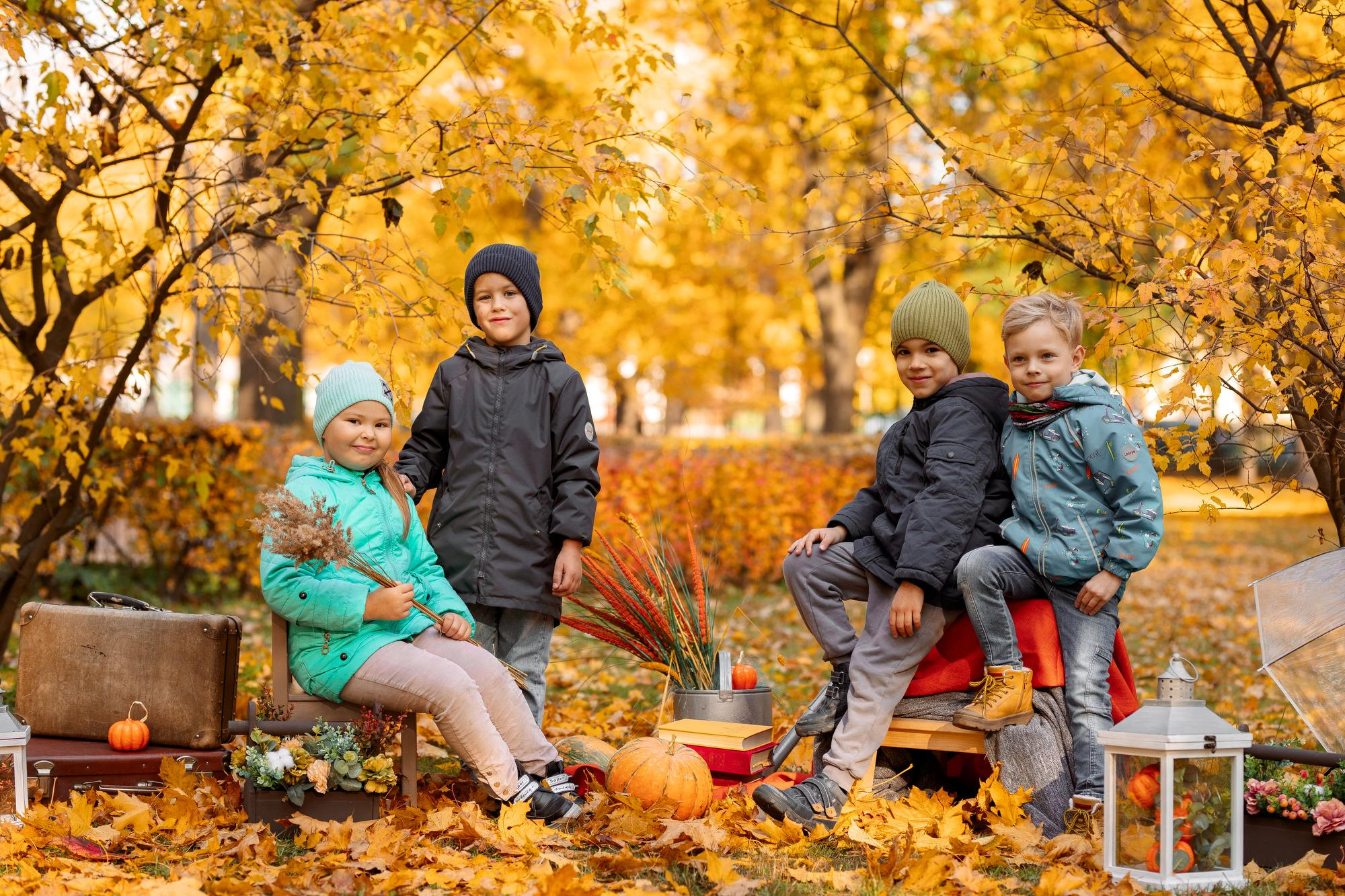 Детский сад. Осень. Для альбома. Фотограф в Кронштадте и Санкт-Петербурге Анастасия Коваленко