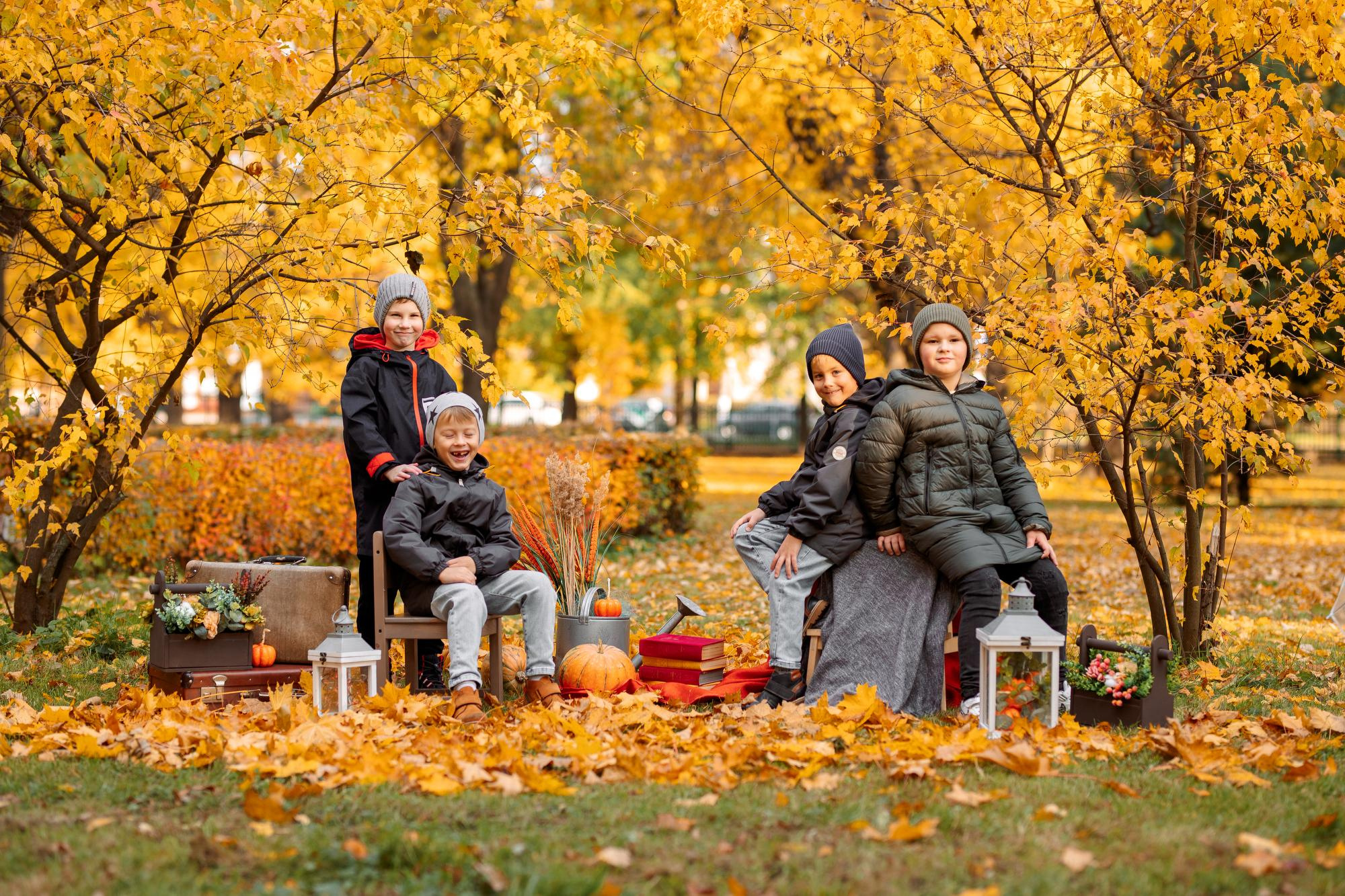 Детский сад. Осень. Для альбома. Фотограф в Кронштадте и Санкт-Петербурге Анастасия Коваленко