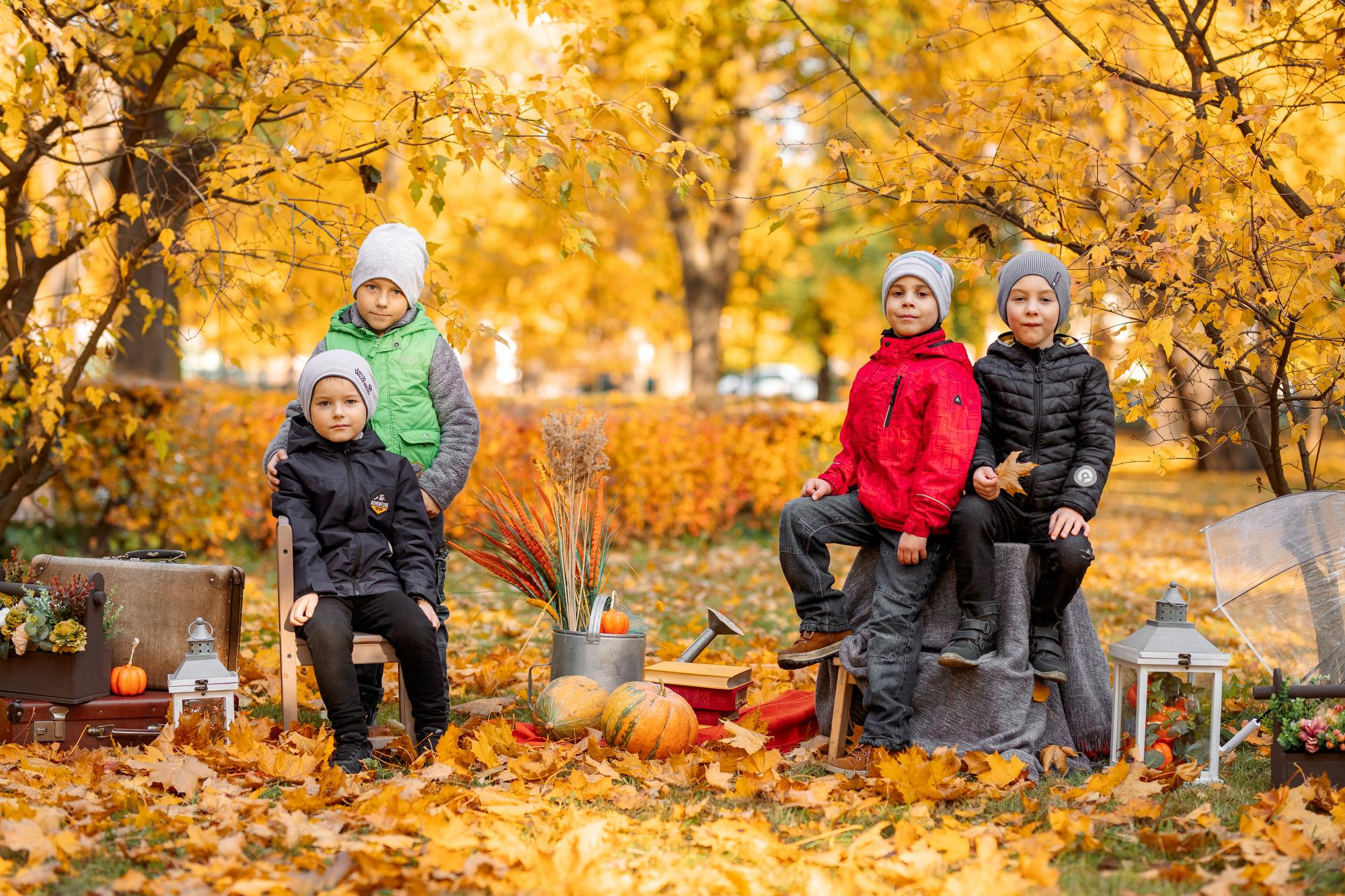 Детский сад. Осень. Для альбома. Фотограф в Кронштадте и Санкт-Петербурге Анастасия Коваленко