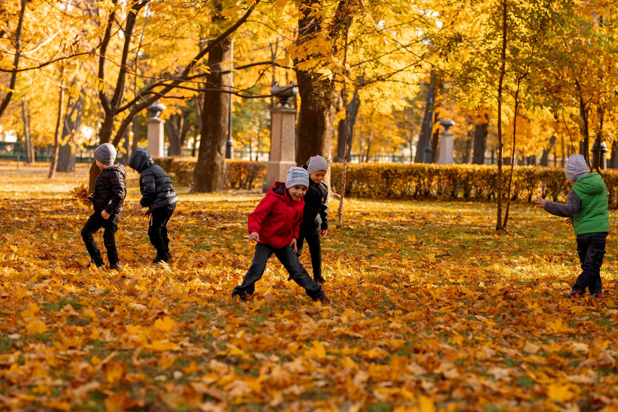 Детский сад. Осень. Для альбома. Фотограф в Кронштадте и Санкт-Петербурге Анастасия Коваленко