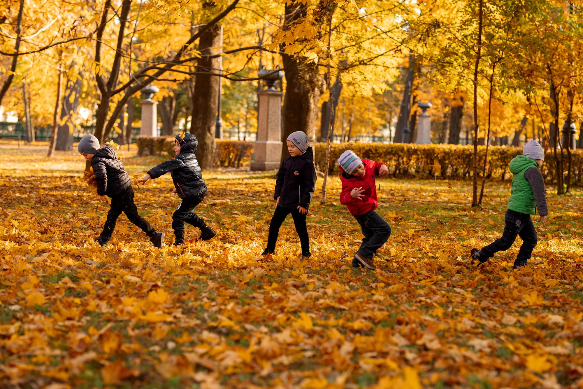 Детский сад. Осень. Для альбома. Фотограф в Кронштадте и Санкт-Петербурге Анастасия Коваленко
