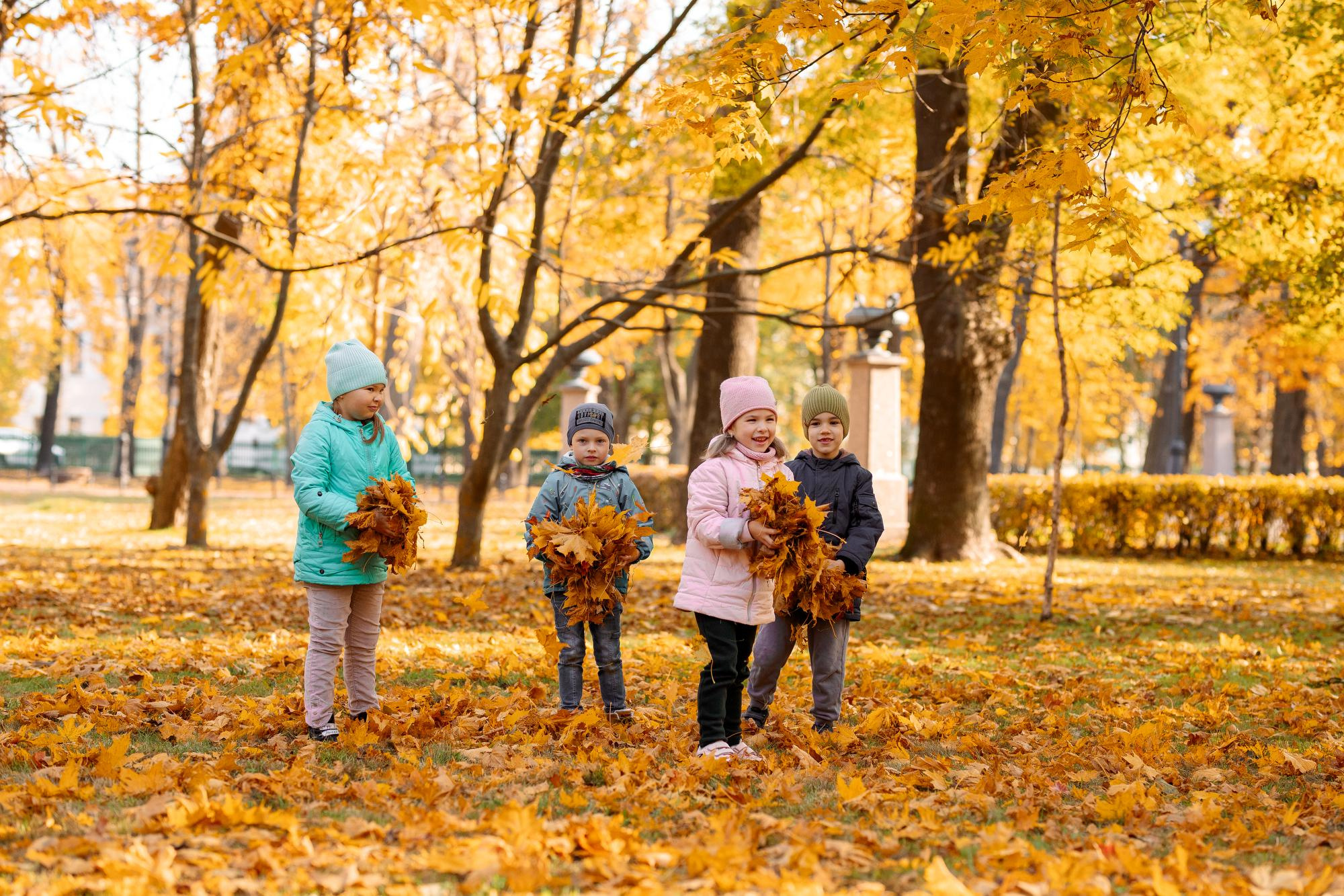 Детский сад. Осень. Для альбома. Фотограф в Кронштадте и Санкт-Петербурге Анастасия Коваленко