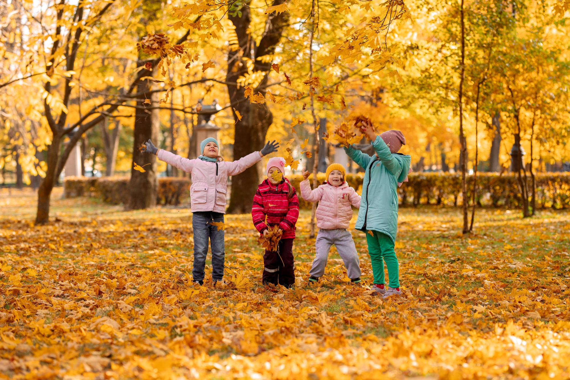 Детский сад. Осень. Для альбома. Фотограф в Кронштадте и Санкт-Петербурге Анастасия Коваленко