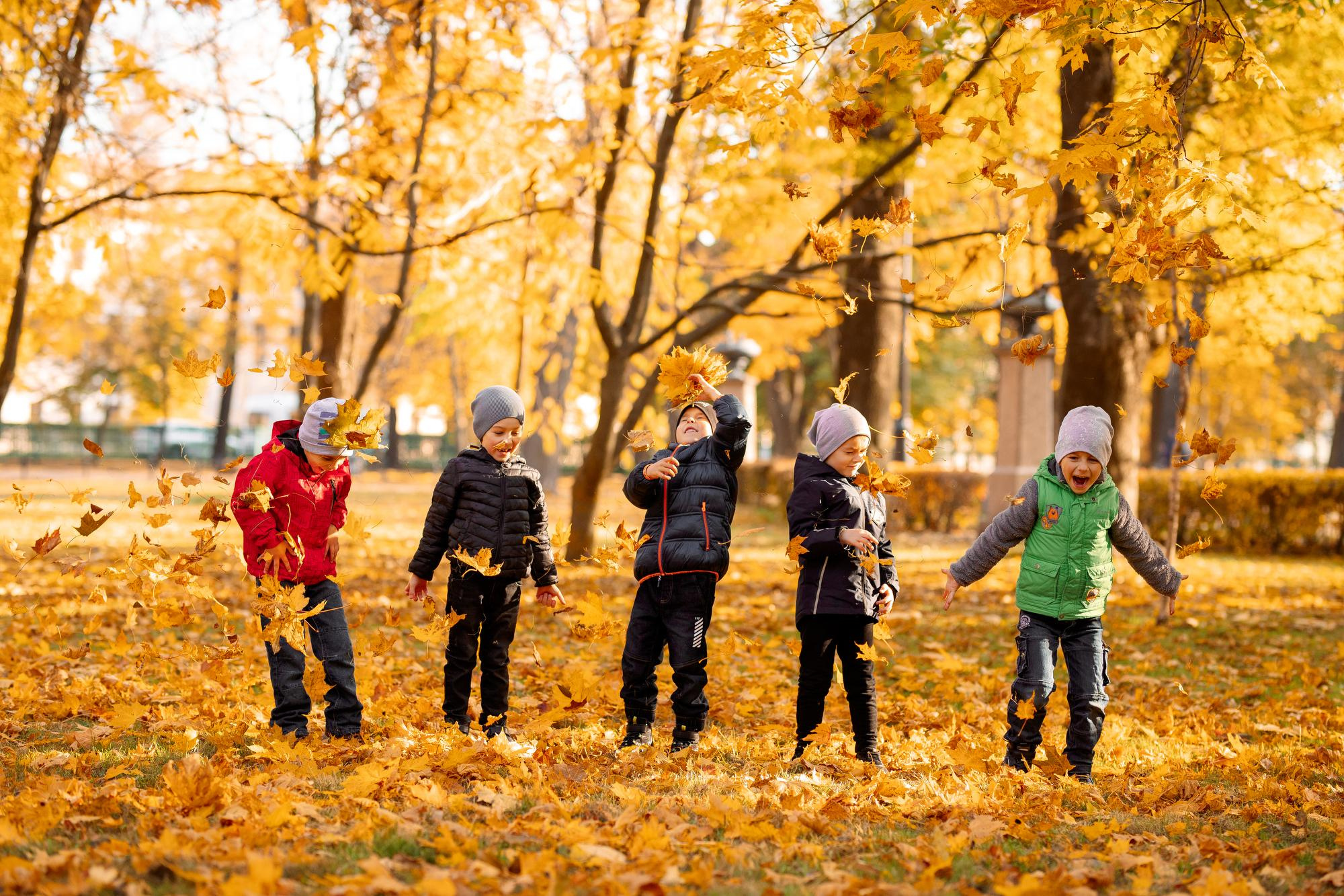 Детский сад. Осень. Для альбома. Фотограф в Кронштадте и Санкт-Петербурге Анастасия Коваленко