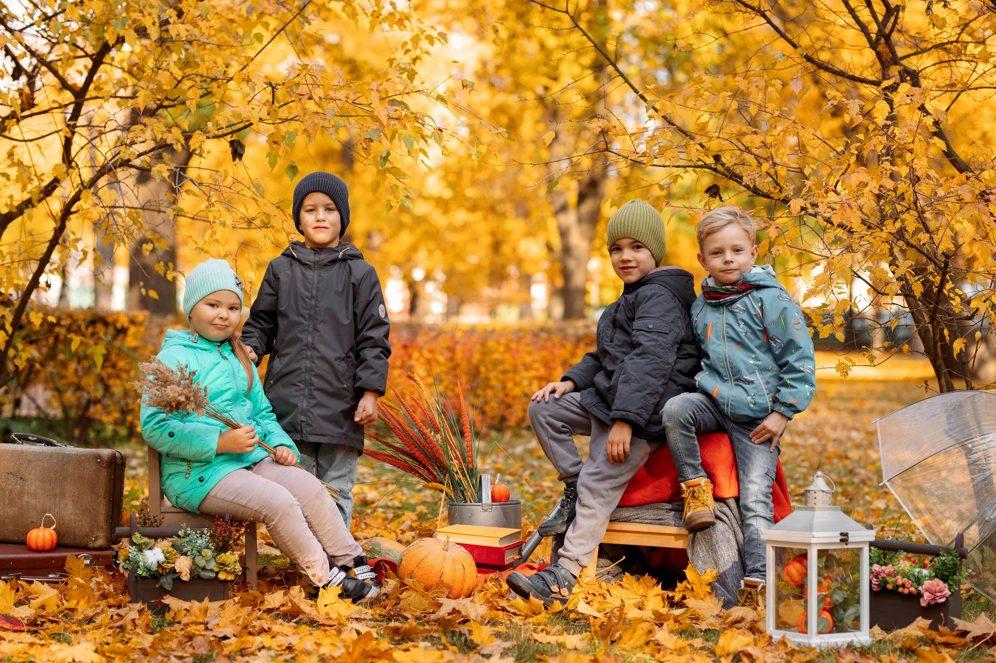 Детский сад. Осень. Для альбома. Фотограф в Кронштадте и Санкт-Петербурге Анастасия Коваленко