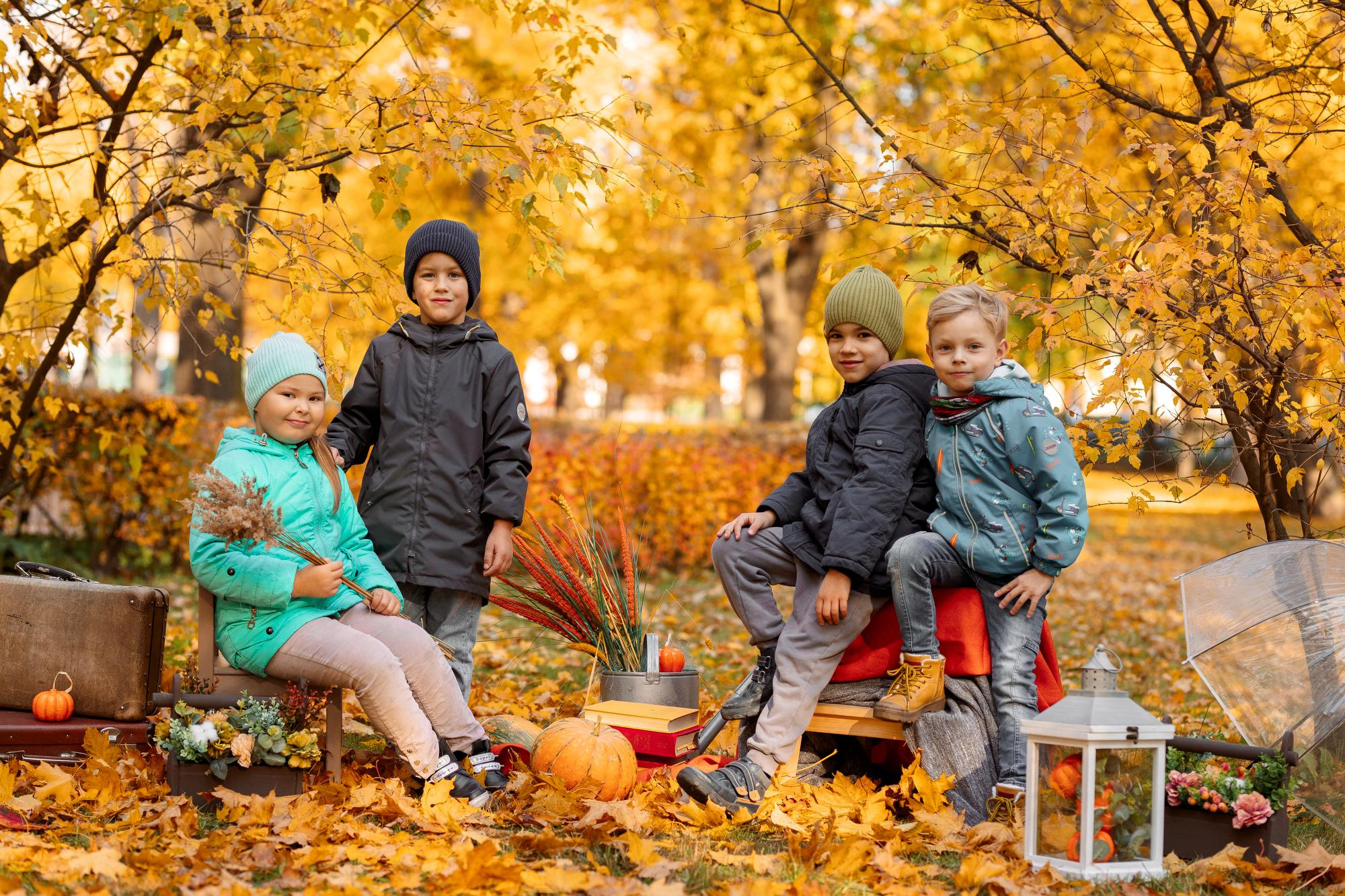 Детский сад. Осень. Для альбома. Фотограф в Кронштадте и Санкт-Петербурге Анастасия Коваленко