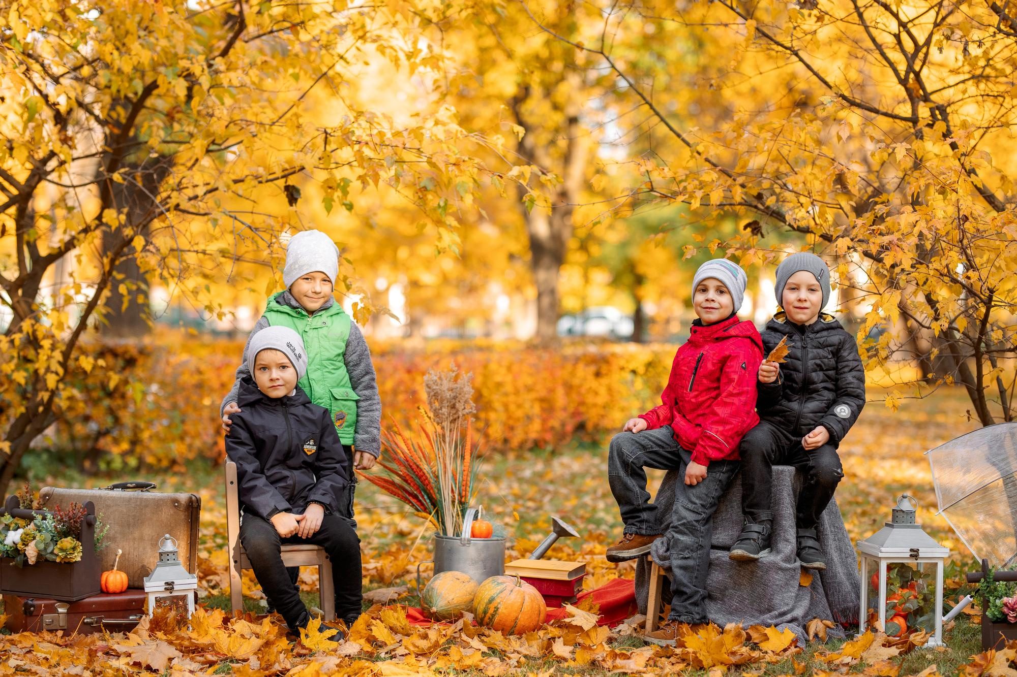 Детский сад. Осень. Для альбома. Фотограф в Кронштадте и Санкт-Петербурге Анастасия Коваленко