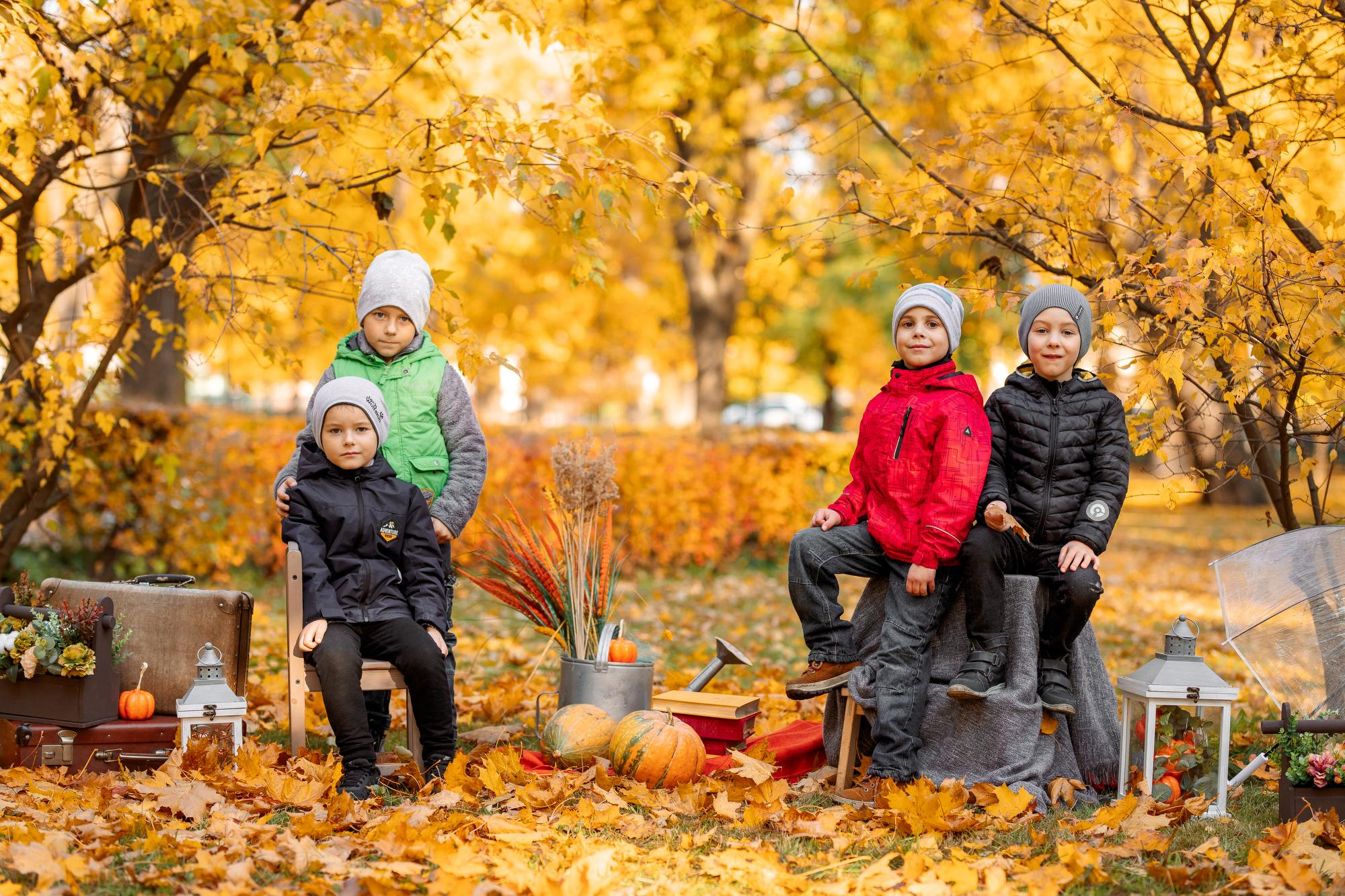 Детский сад. Осень. Для альбома. Фотограф в Кронштадте и Санкт-Петербурге Анастасия Коваленко