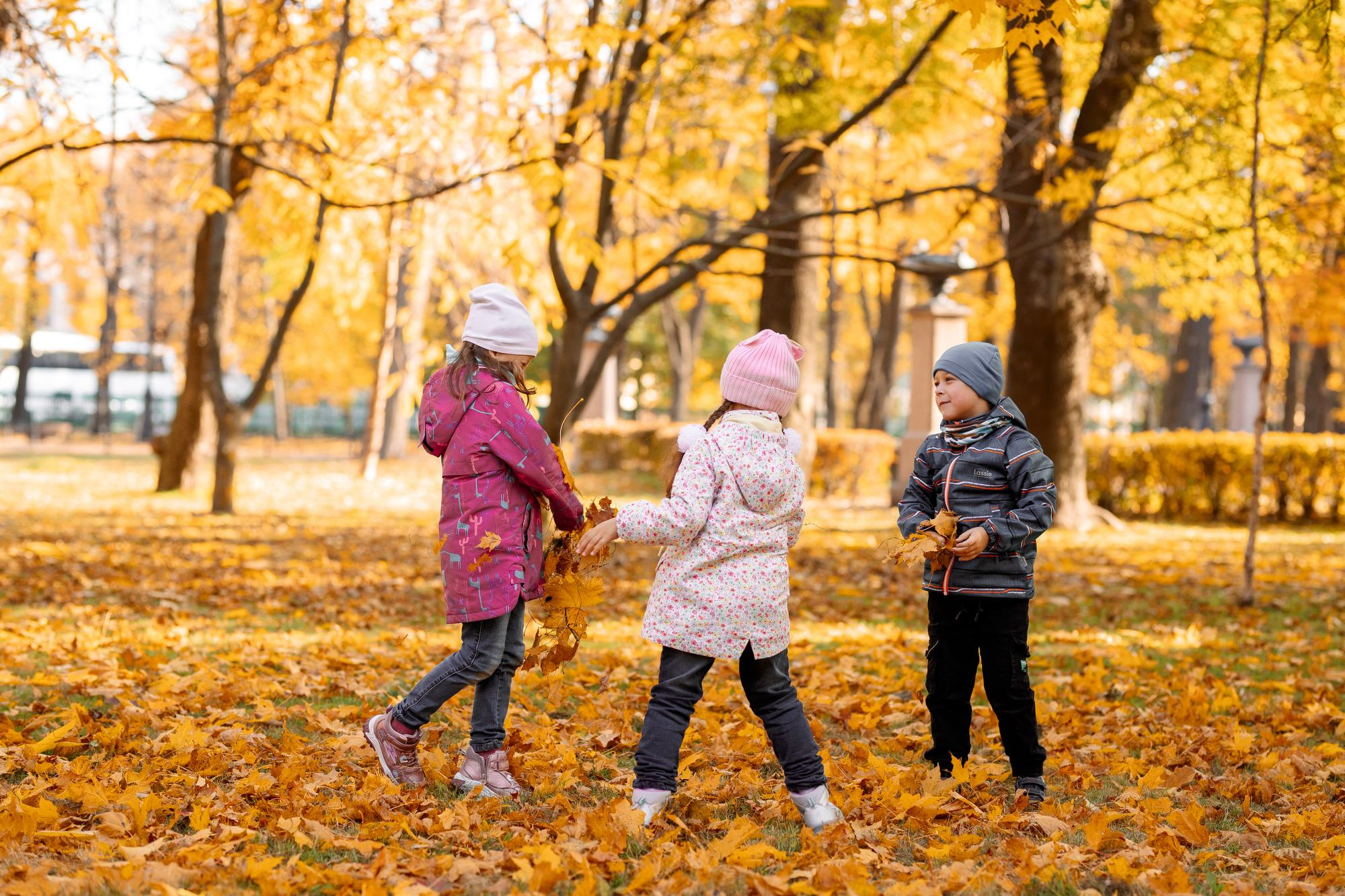 Детский сад. Осень. Для альбома. Фотограф в Кронштадте и Санкт-Петербурге Анастасия Коваленко