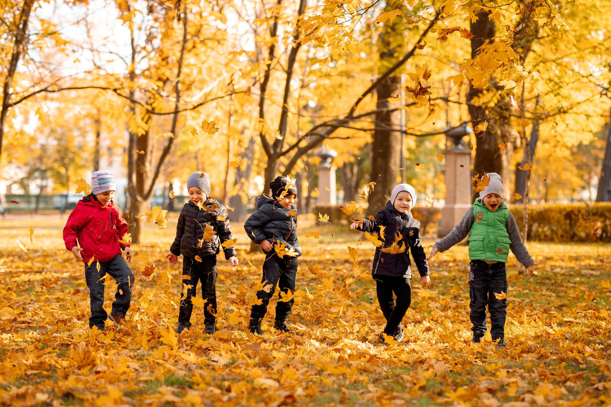 Детский сад. Осень. Для альбома. Фотограф в Кронштадте и Санкт-Петербурге Анастасия Коваленко