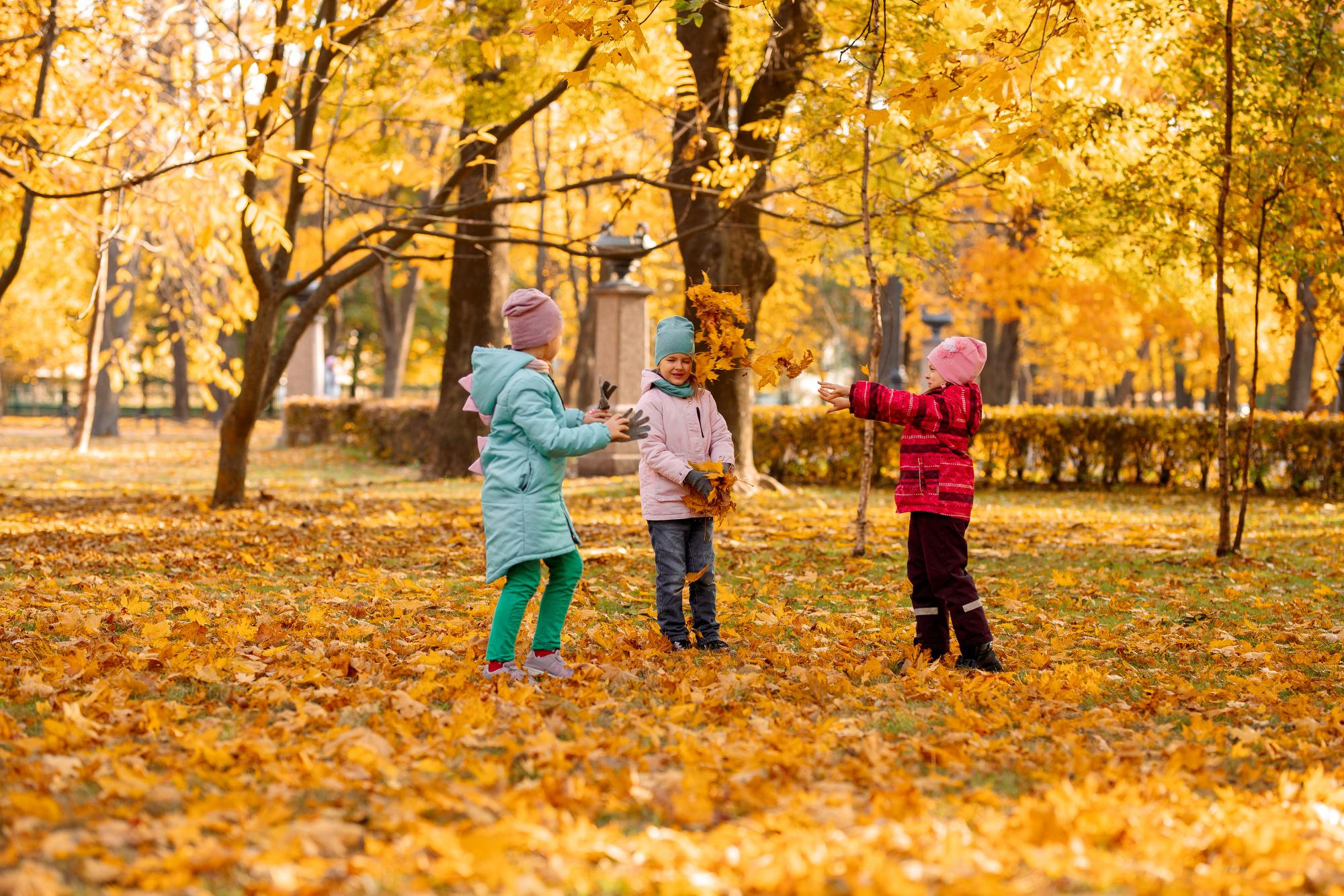 Детский сад. Осень. Для альбома. Фотограф в Кронштадте и Санкт-Петербурге Анастасия Коваленко