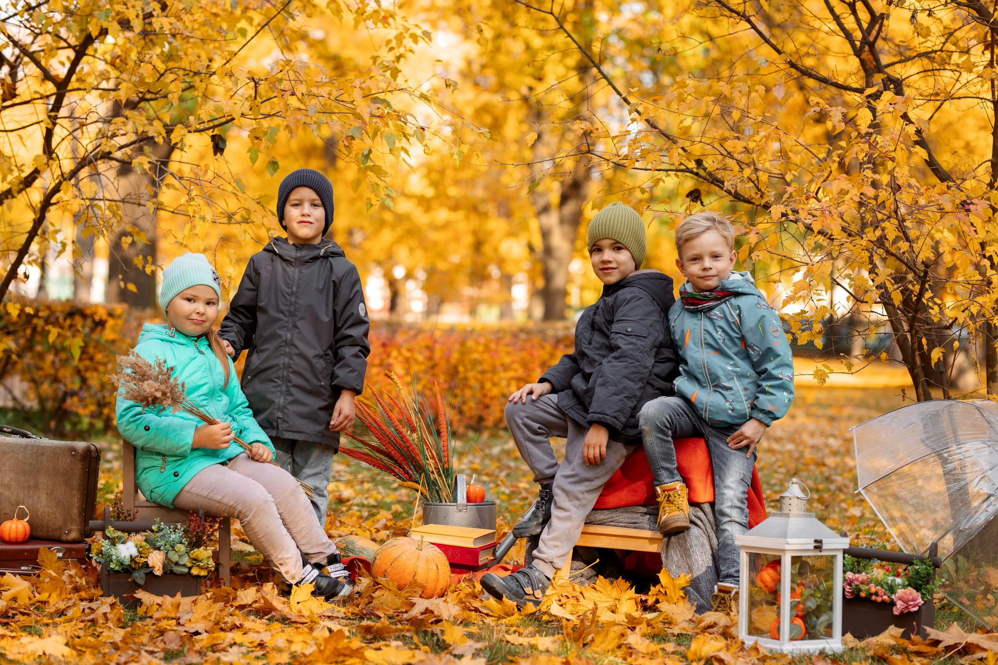 Детский сад. Осень. Для альбома. Фотограф в Кронштадте и Санкт-Петербурге Анастасия Коваленко