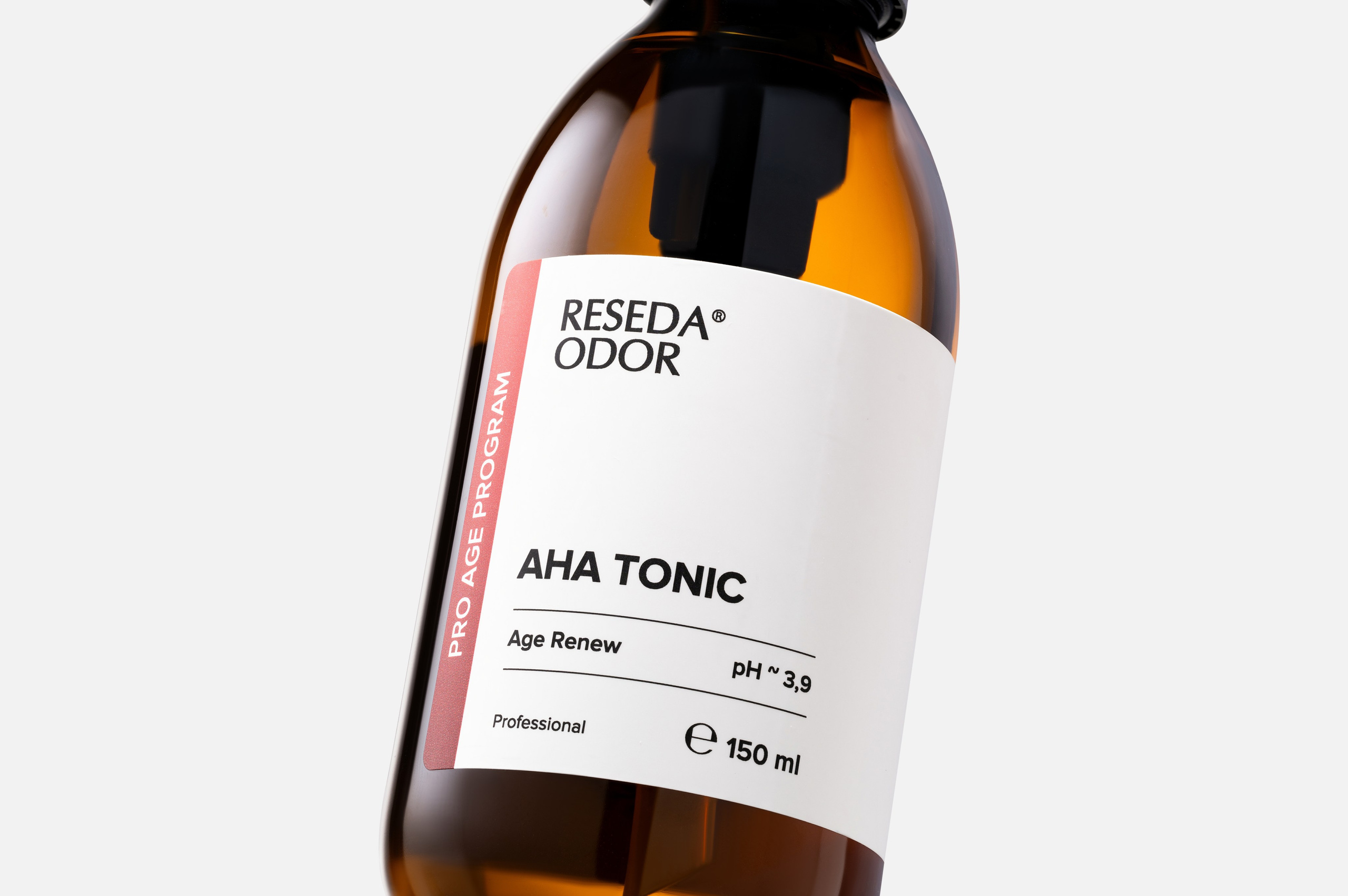 Reseda Odor. Студия рекламной и предметной съемки товаров WELKO Studio