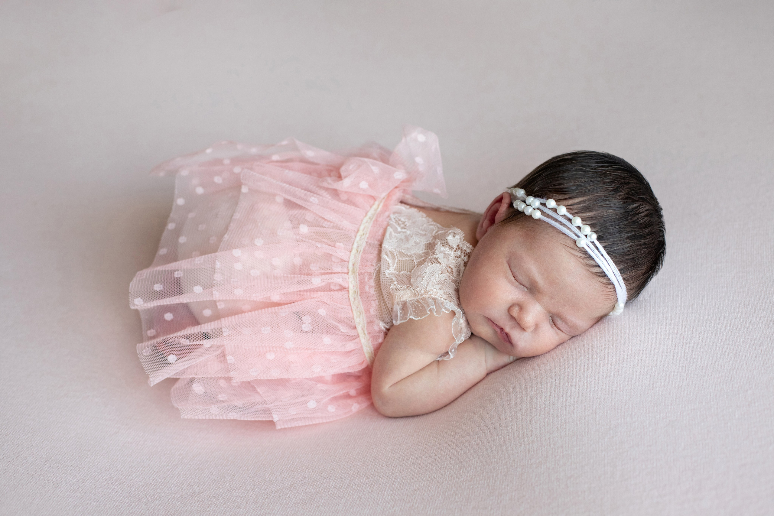 Лина (Анель) Итого. Фотограф новорожденных в Екатеринбурге Татьяна Продан