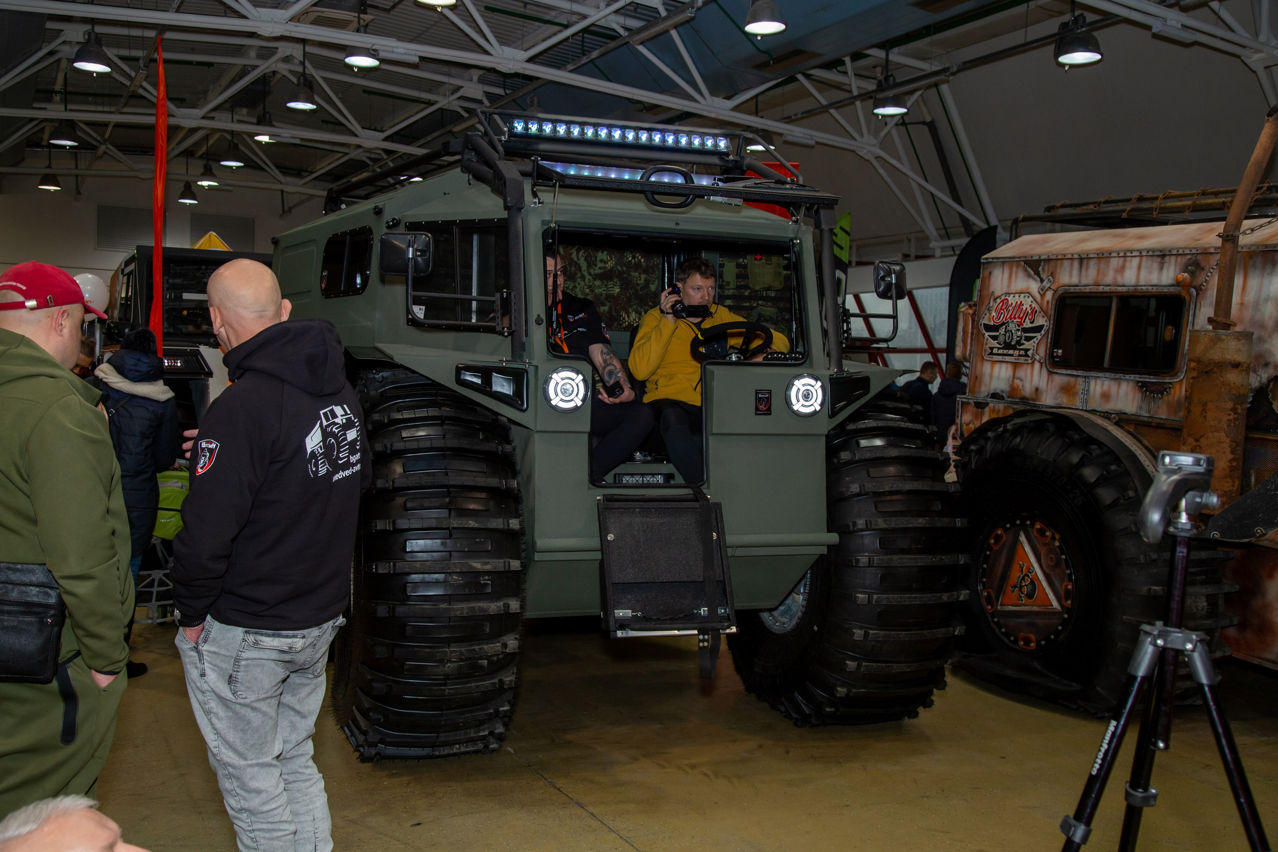 Фотопрогулка по выставке Поехали 2022. «Студия DRONAVT`s» — видеосъёмка и фотография г. Москва