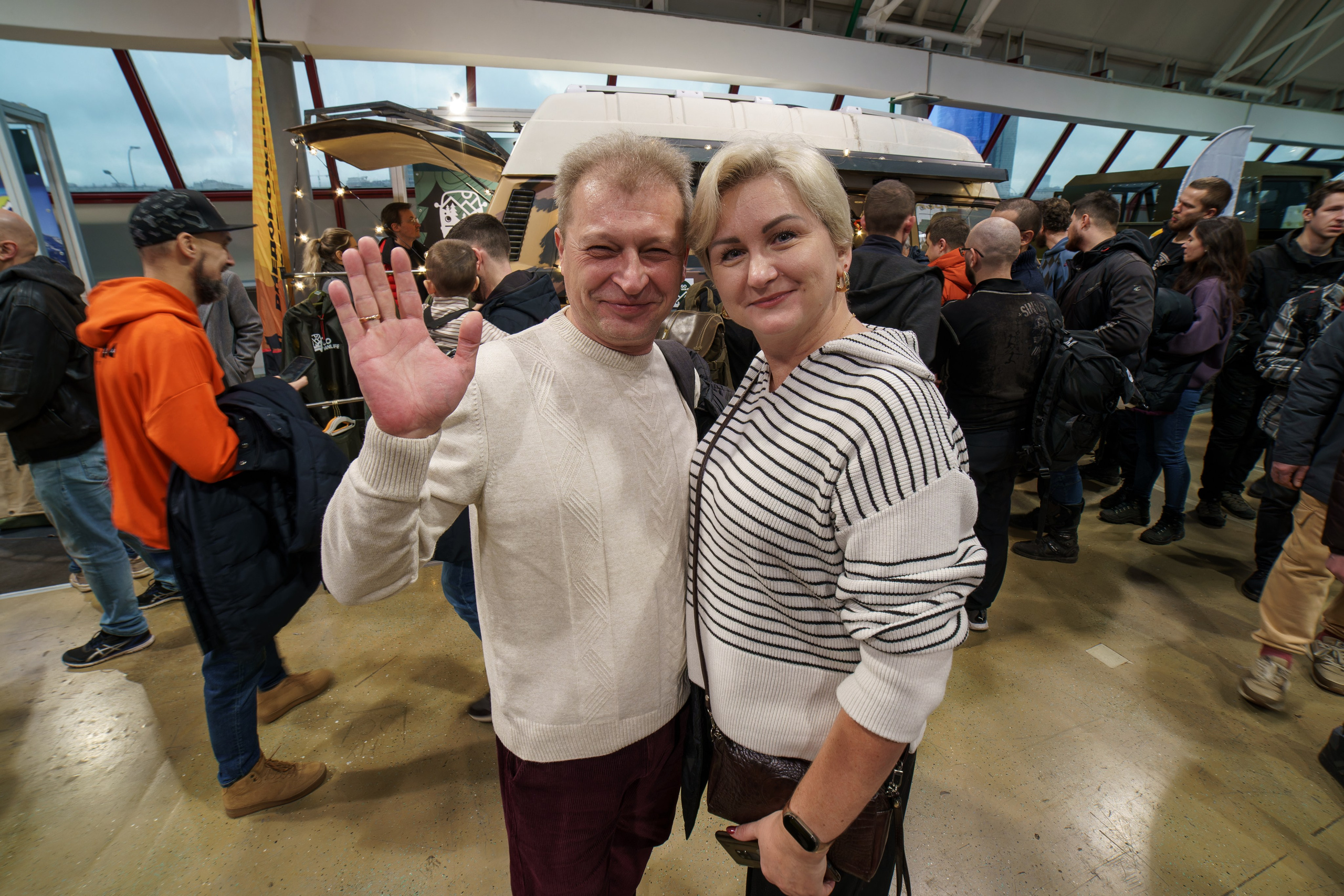 Прогулка по выставке «Поехали 2024 год». «Студия DRONAVT`s» — видеосъёмка и фотография г. Москва