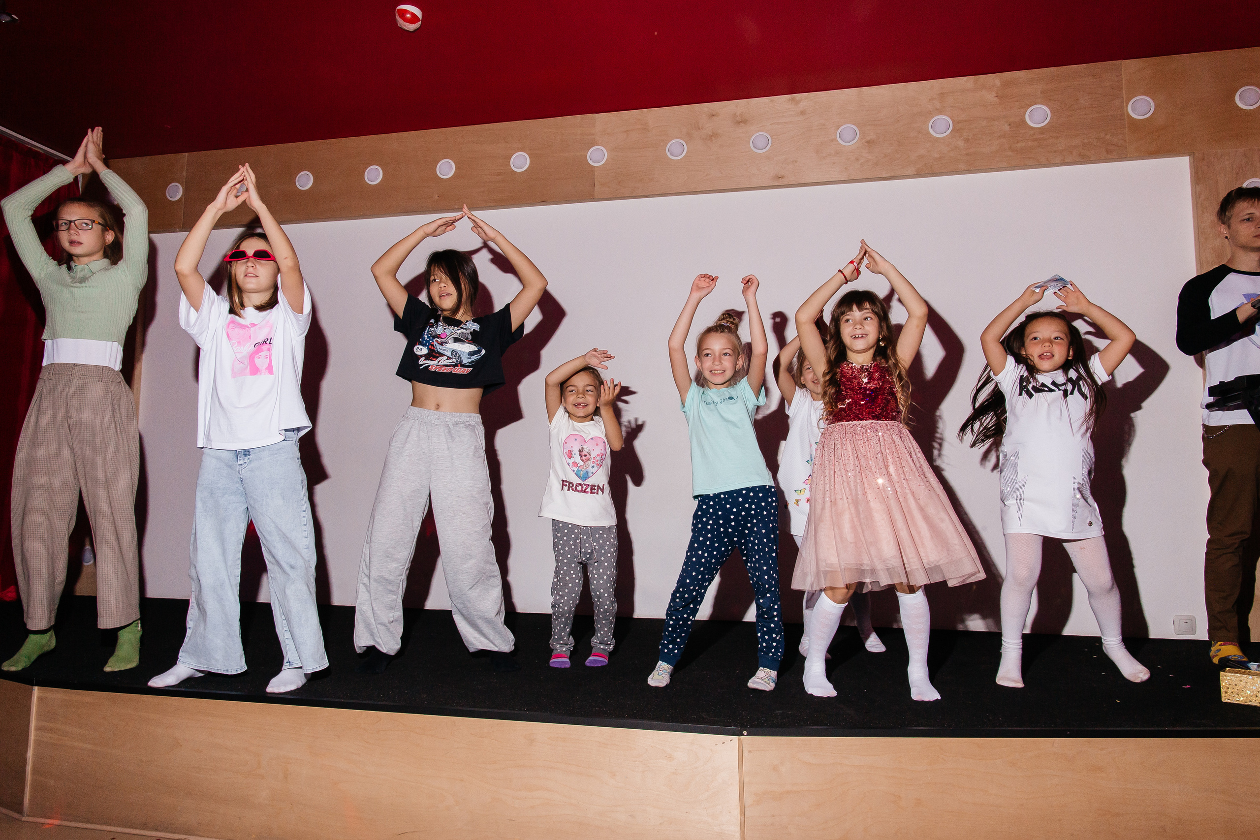 Классные дни рождения в @party.vl. Главная