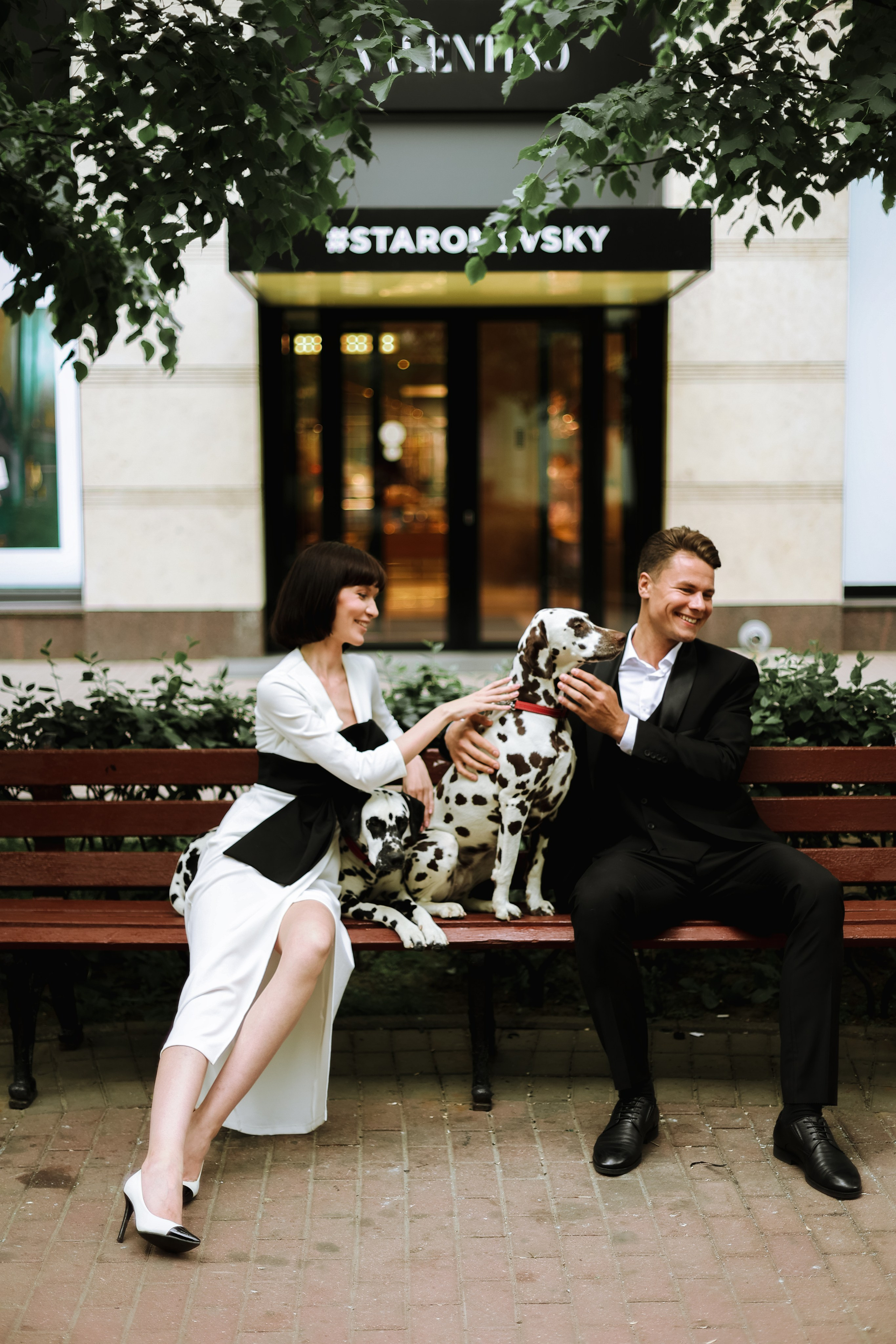 Свадебная прогулка с далматинцами. Свадебный и love story фотограф в Санкт-Петербурге (Спб) Natali Iva