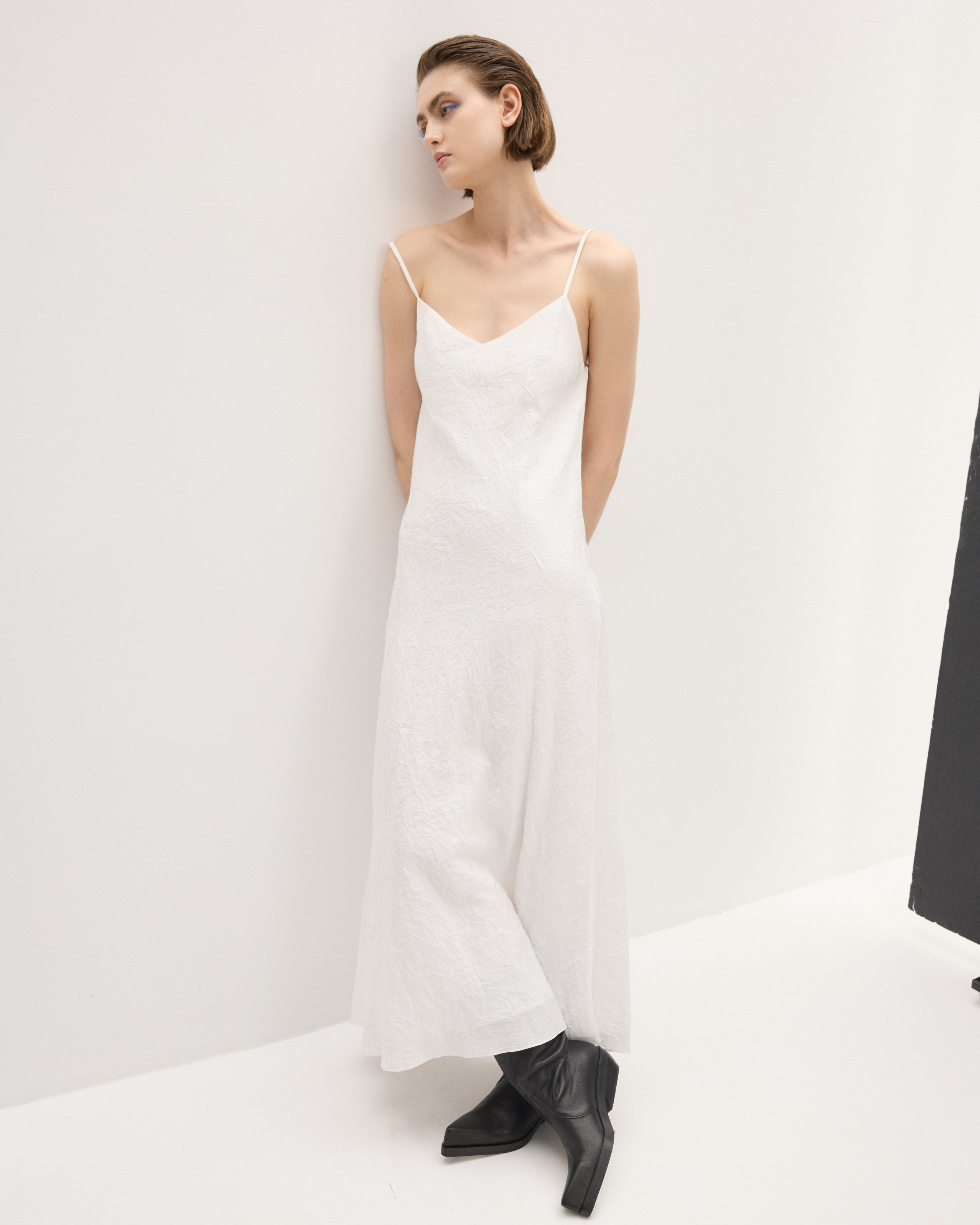 Room513. Фотограф и видеограф для брендов в Москве