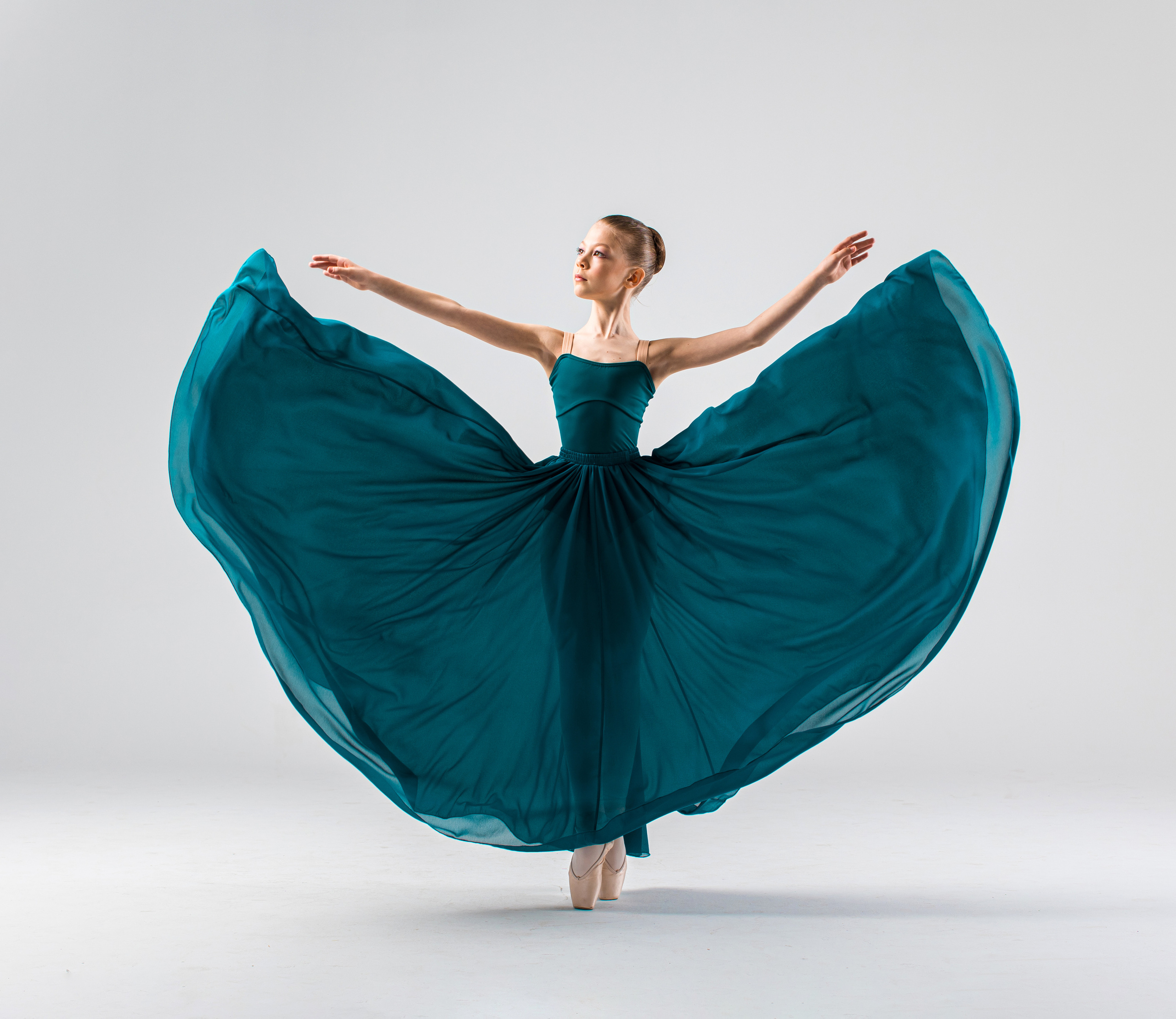 Изумрудная воздушная юбка напрокат бесплатно. Балетный фотограф Алина Ханько — Душа Балета