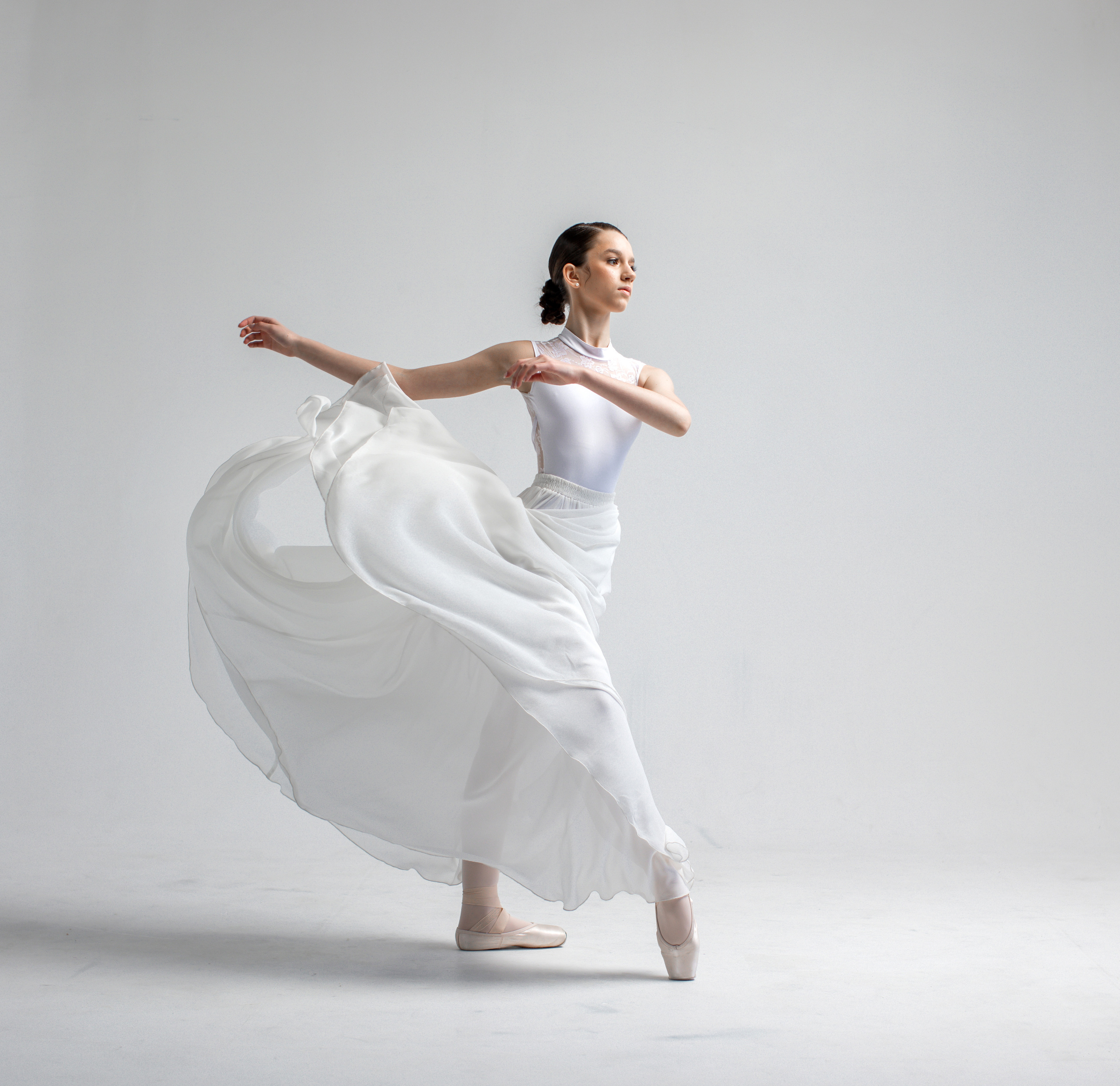 Балетная съёмка на белой циклораме и фонах. Балетный фотограф Алина Ханько — Душа Балета