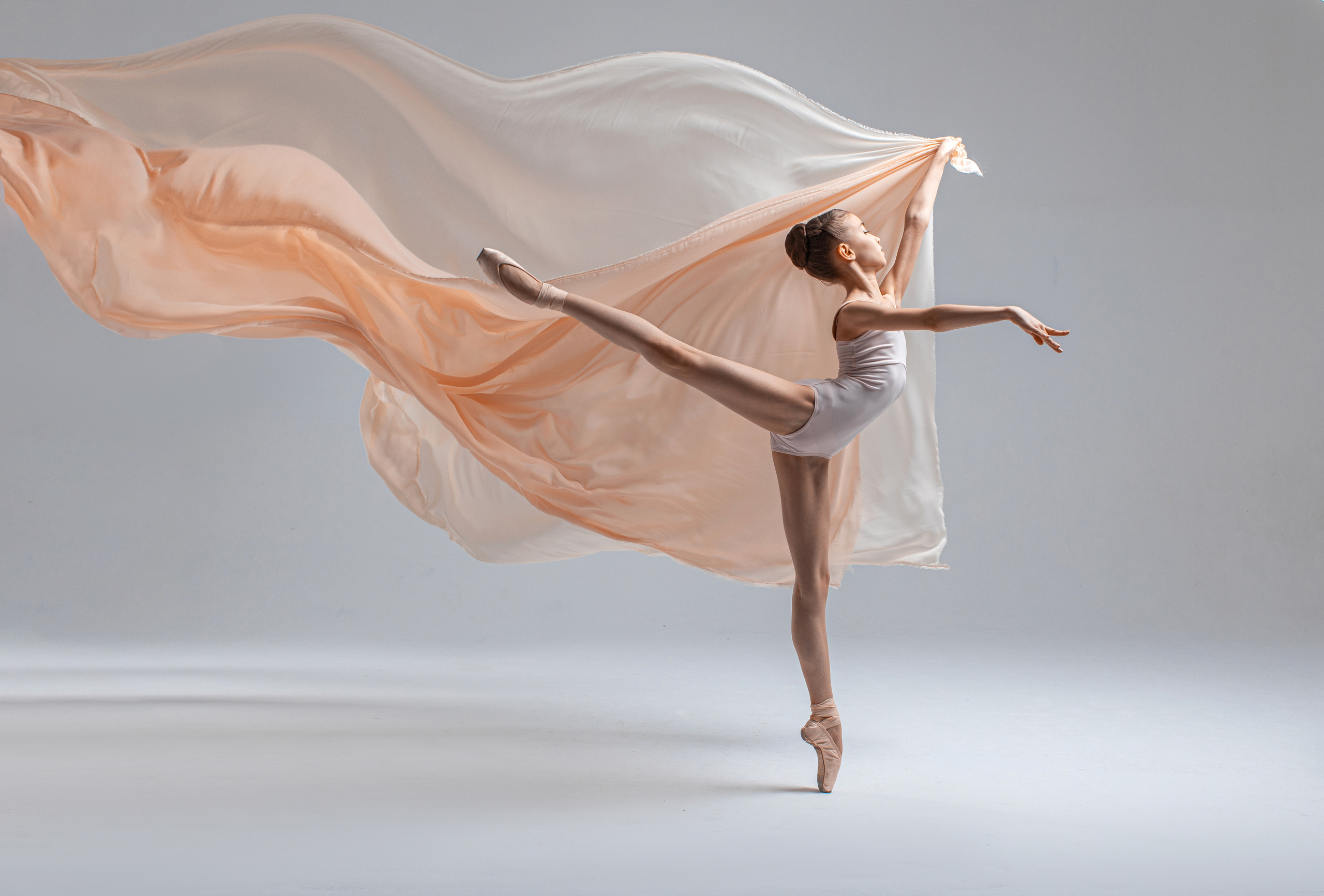 Балетная съёмка на белой циклораме и фонах. Балетный фотограф Алина Ханько — Душа Балета
