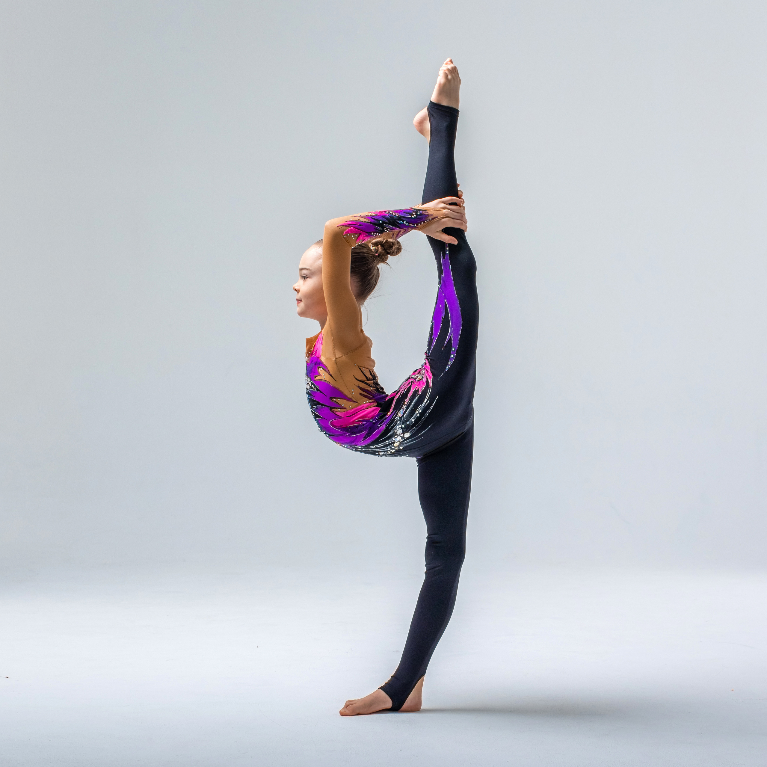 Фотосъёмка гимнасток на белой циклораме. Балетный фотограф Алина Ханько — Душа Балета