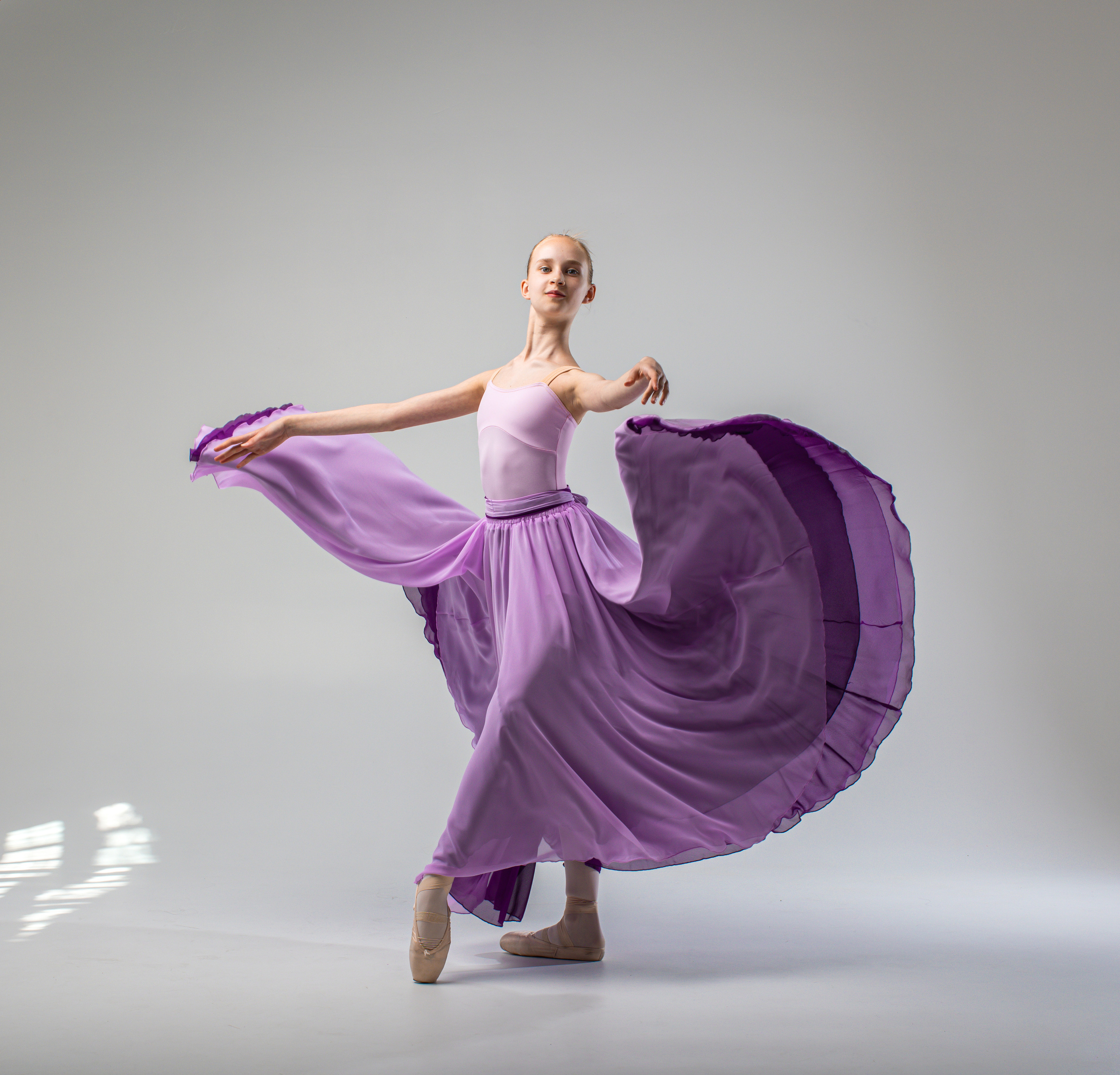 Фиолетовая воздушная длинная юбка напрокат. Балетный фотограф Алина Ханько — Душа Балета