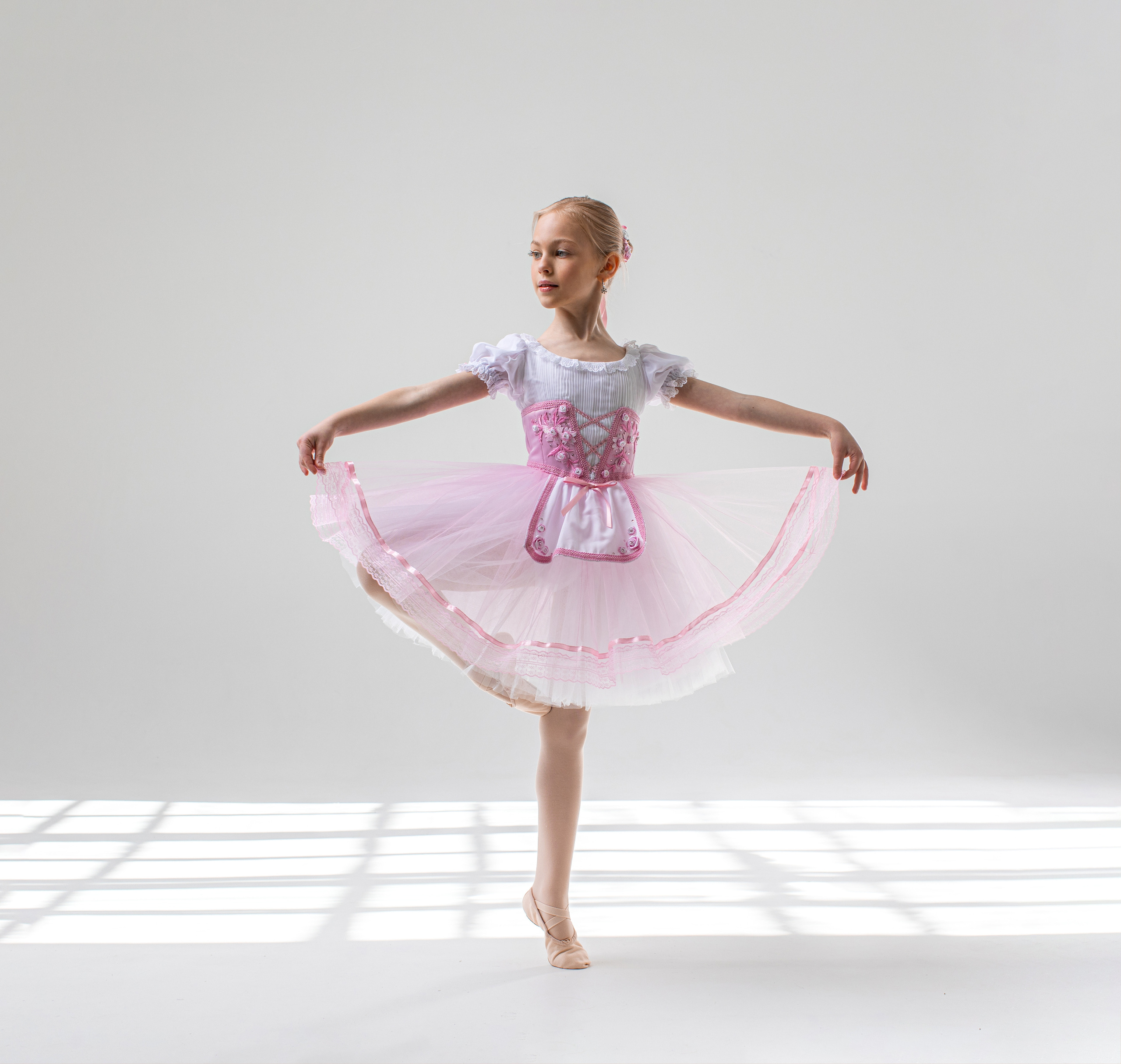 Балетная съёмка на белой циклораме и фонах. Балетный фотограф Алина Ханько — Душа Балета