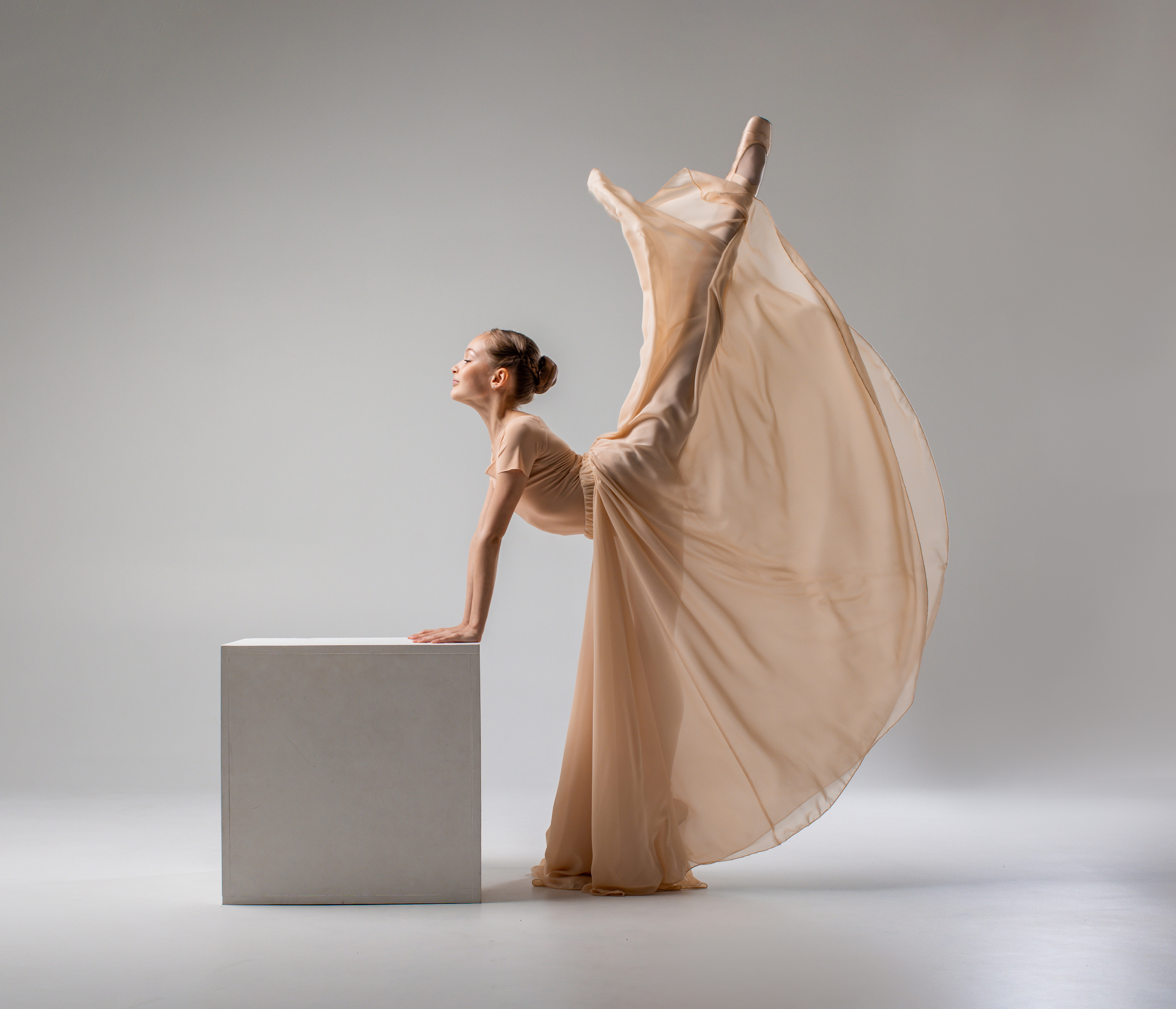 Балетная съёмка на белой циклораме и фонах. Балетный фотограф Алина Ханько — Душа Балета