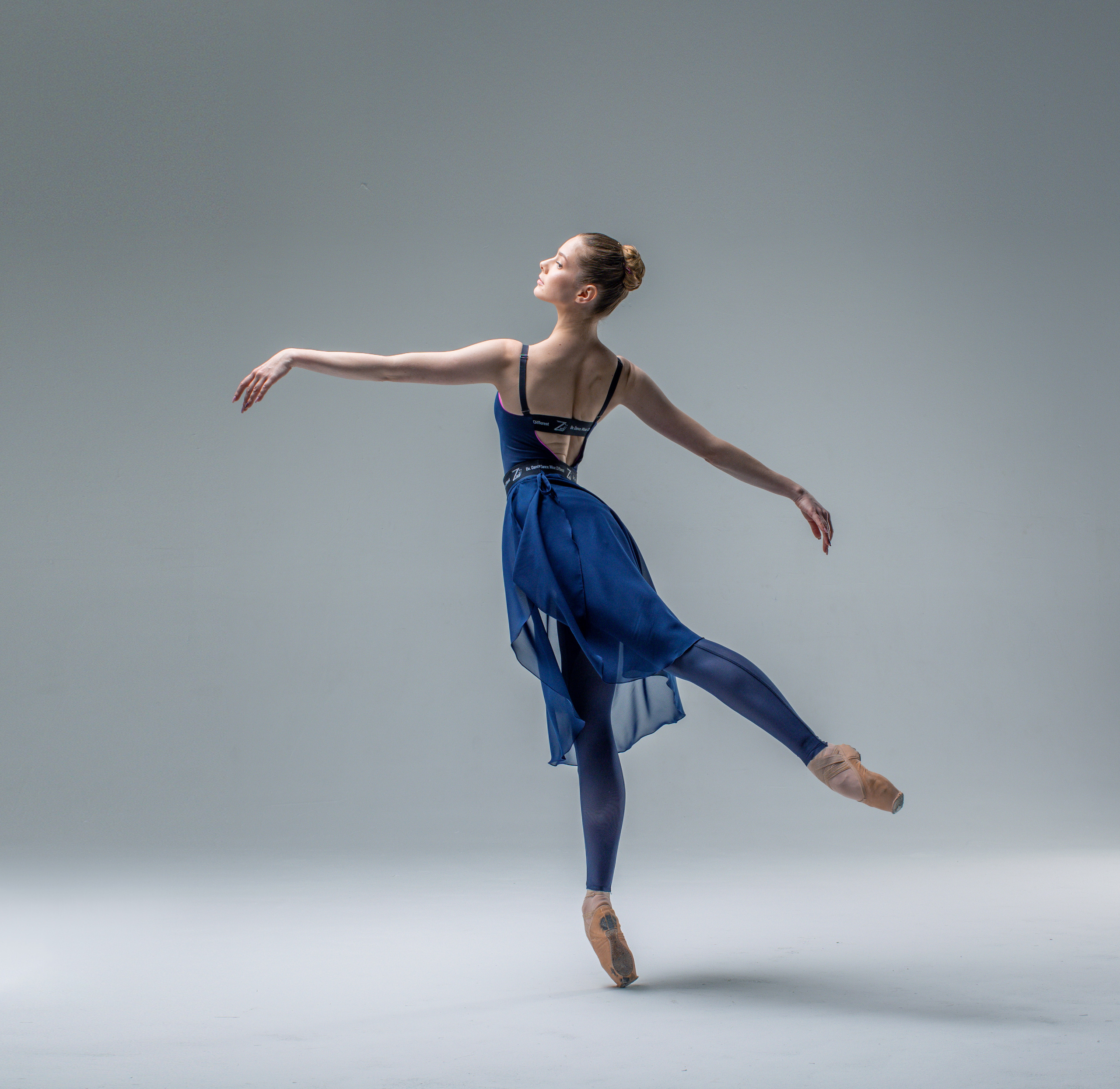 Балетная съёмка на белой циклораме и фонах. Балетный фотограф Алина Ханько — Душа Балета