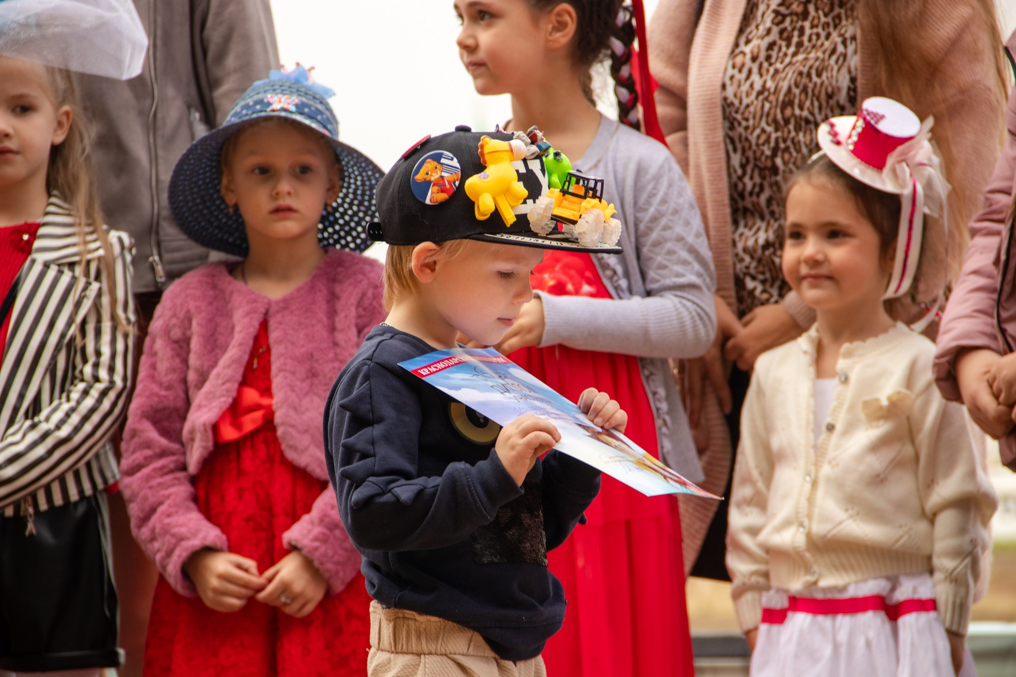 Закрытие скакового сезона на Краснодарском ипподроме. Репортажный, промышленный и маркетплейс-фотограф Дмитрий Чернат