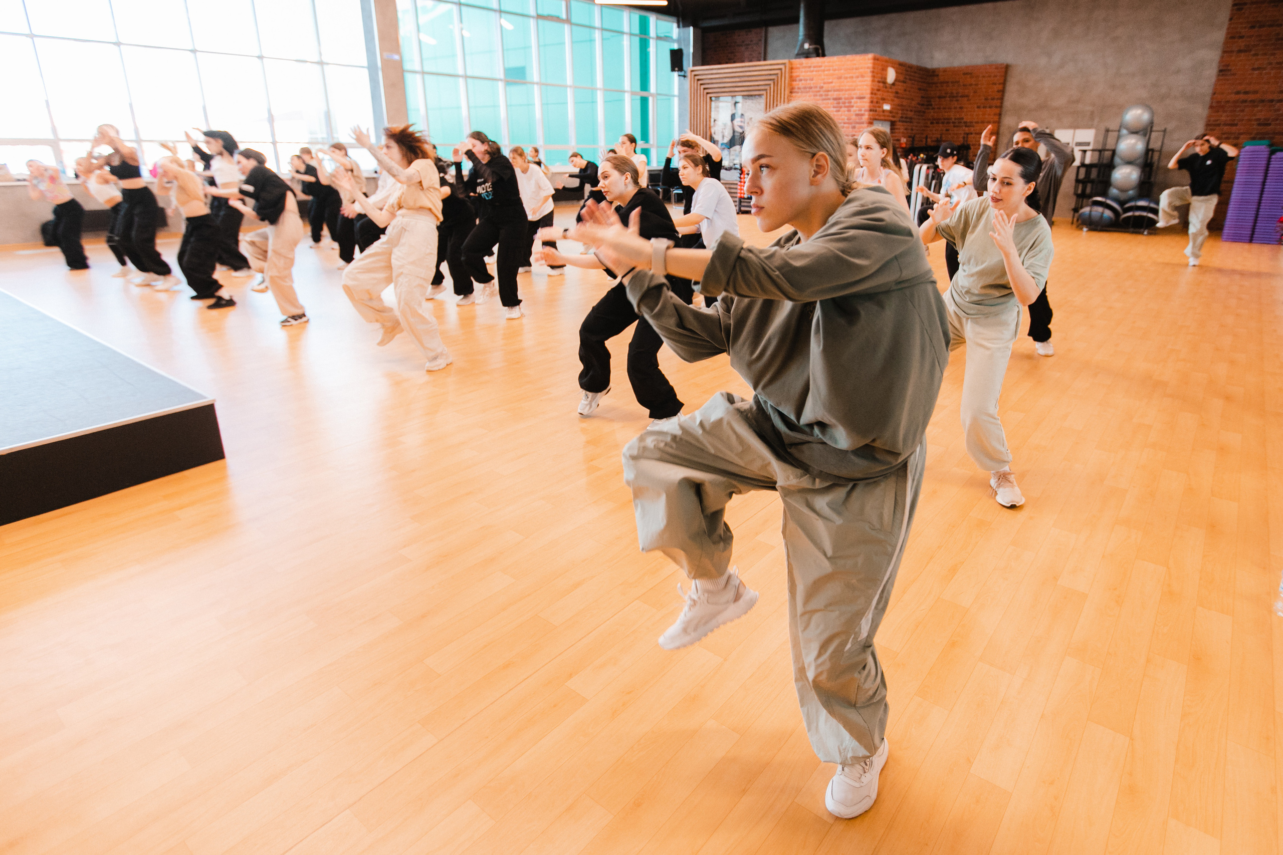Мастер класс Лиза Лисица. Роман Урумбаев фотограф Нижневартовск