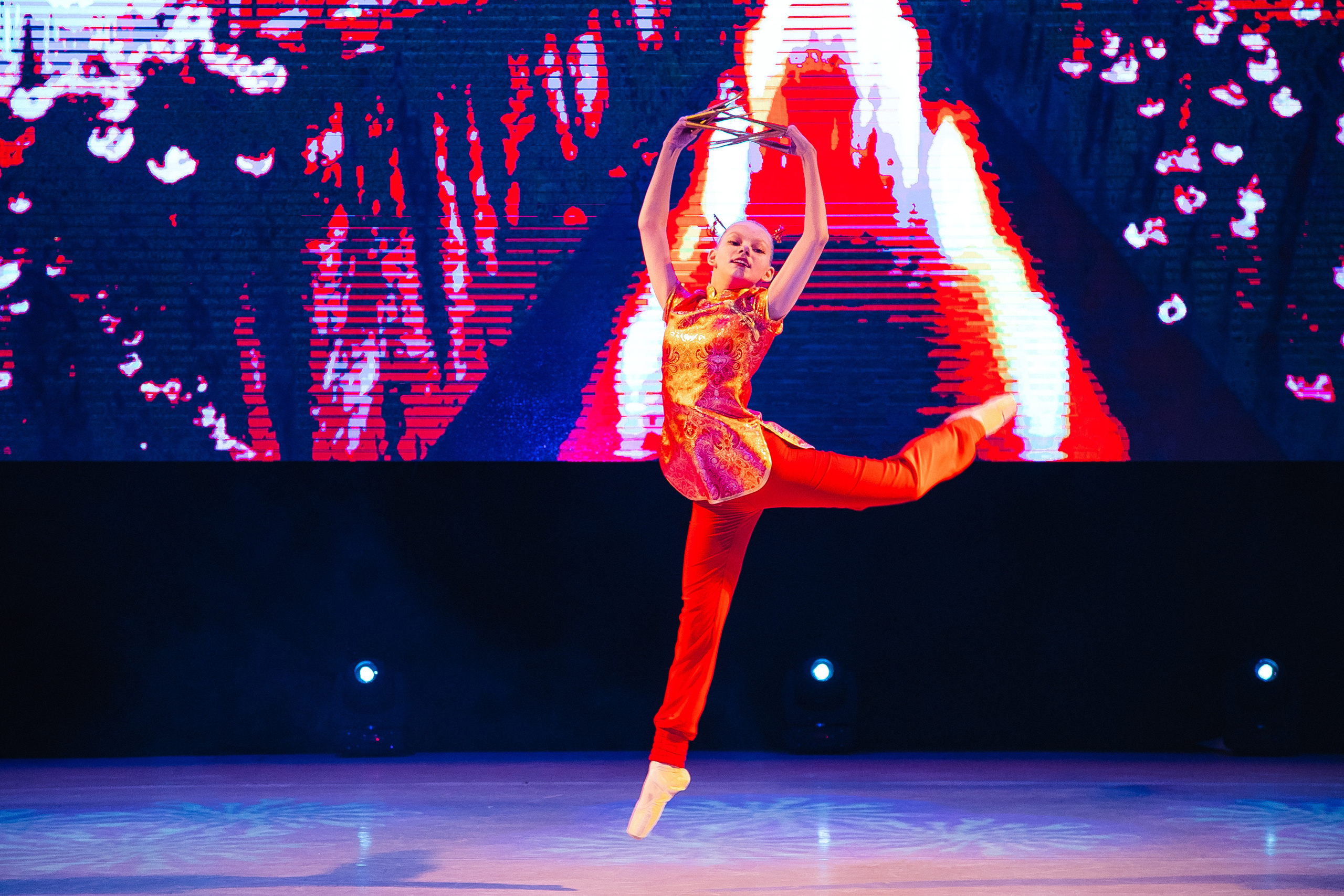 Отчетный концерт ДШИ № 3. Роман Урумбаев фотограф Нижневартовск