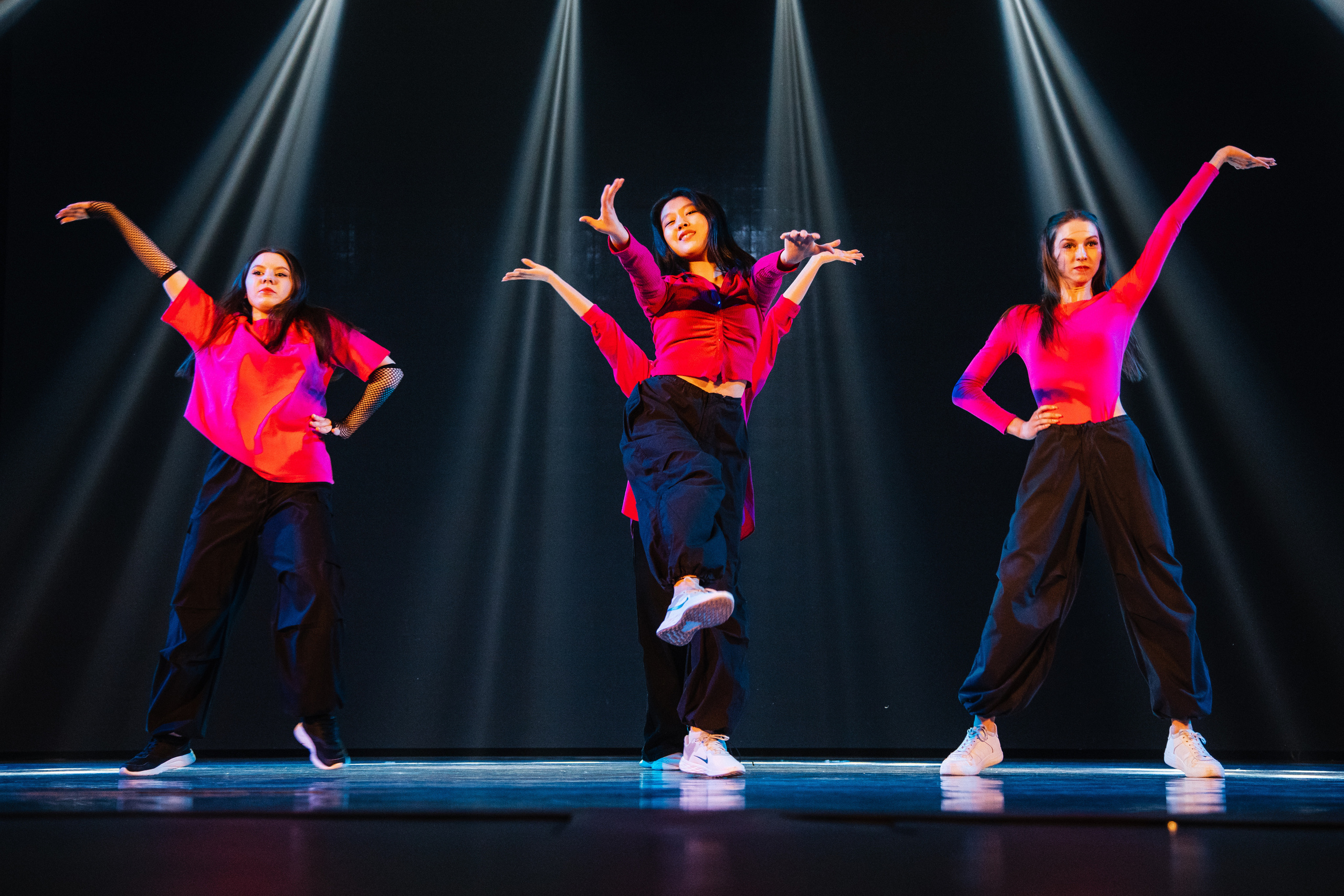 Отчетный концерт Очарование 2023. Роман Урумбаев фотограф Нижневартовск