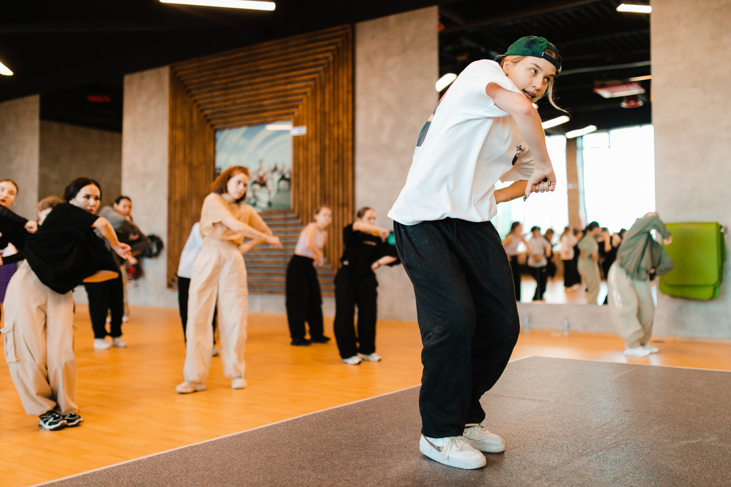 Мастер класс Лиза Лисица. Роман Урумбаев фотограф Нижневартовск